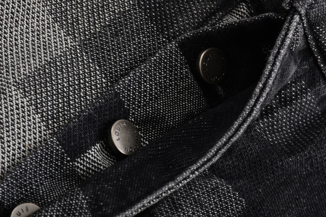 LOUIS VUITTON FW24 路易威登 棋盘格马赛格直筒牛仔裤 裤子 长裤 1AHEBS