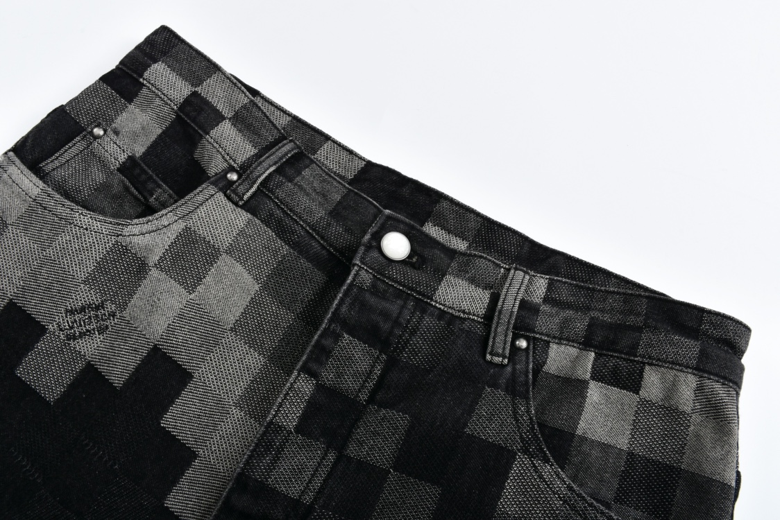 LOUIS VUITTON FW24 路易威登 棋盘格马赛格直筒牛仔裤 裤子 长裤 1AHEBS