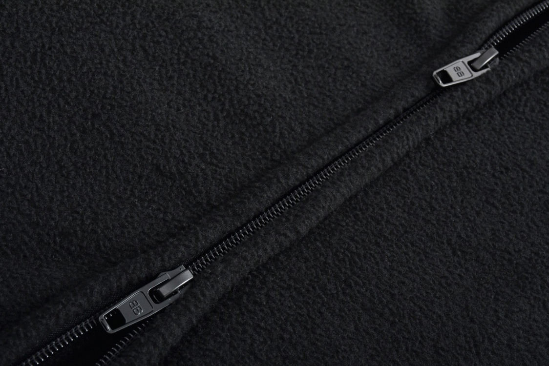 Balenciaga 巴黎世家 刺绣字母logo摇粒绒拉链立领夹克 长袖 外套 白色 黑色 818502TRVD41070