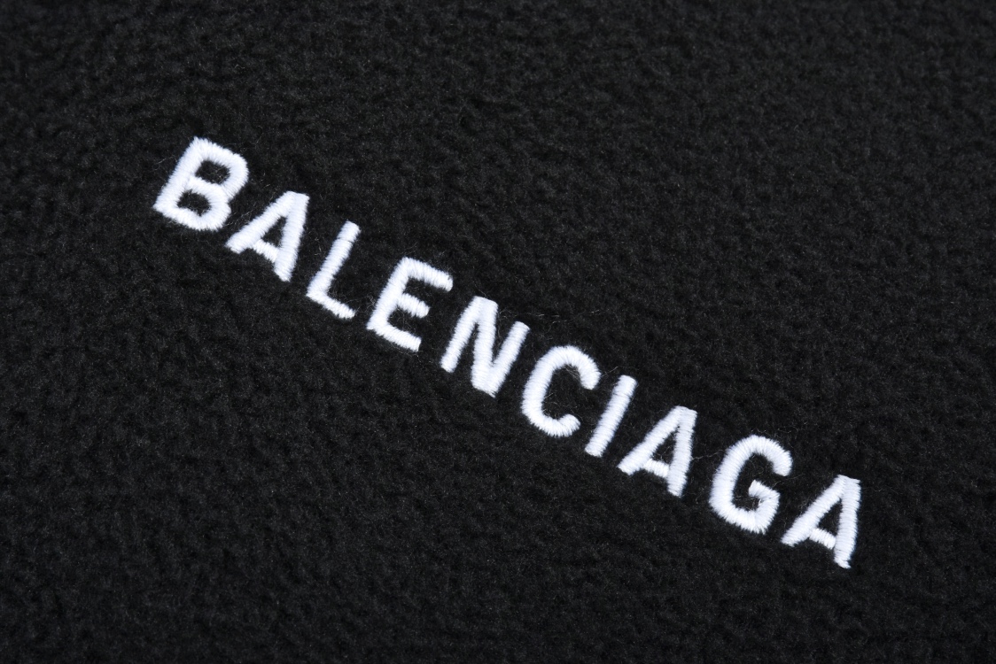 Balenciaga 巴黎世家 刺绣字母logo摇粒绒拉链立领夹克 长袖 外套 白色 黑色 818502TRVD41070