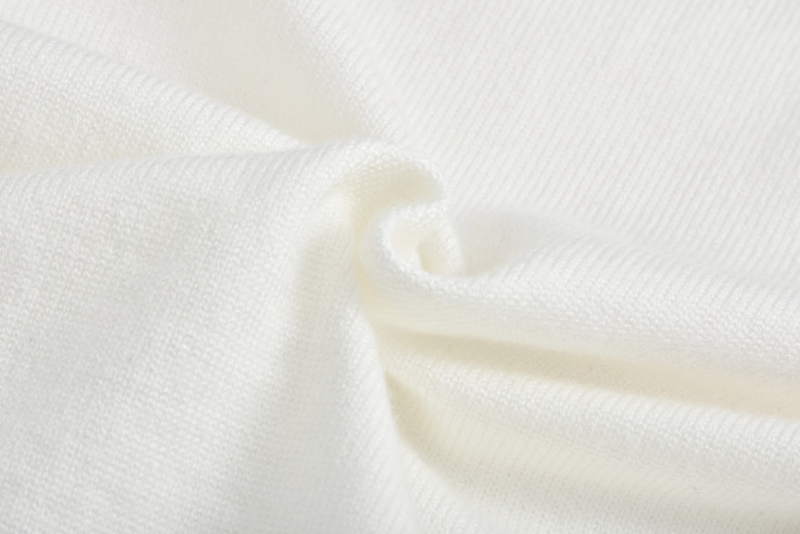 LOUIS VUITTON 路易威登 字母logo浮雕皮牌圆领短袖 T恤 白色 1AHCWD