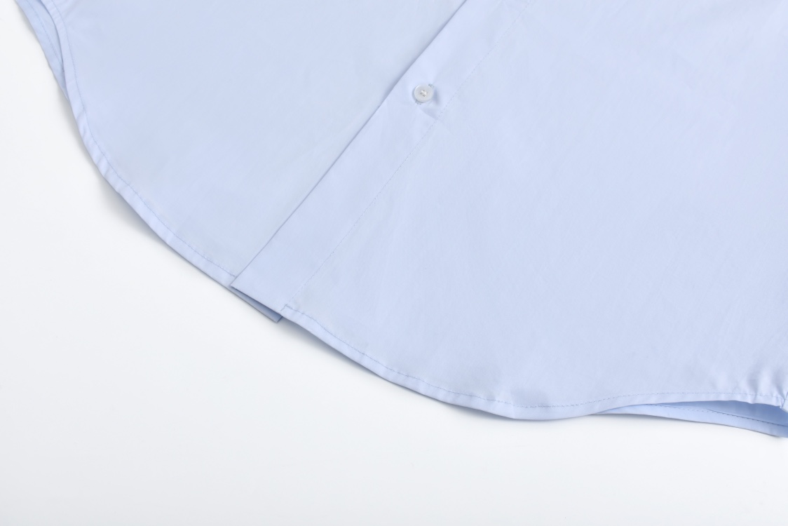 LOUIS VUITTON 路易威登 小狗徽章刺绣图案衬衫 长袖 蓝色 1AGJNB