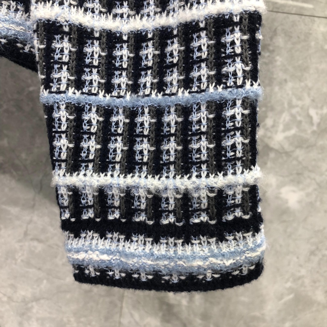 THOM BROWNE 七彩小香风圆领针织衫 开衫 毛衣 外套 长袖 