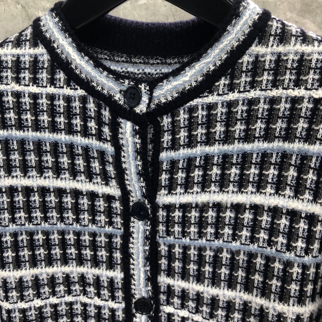 THOM BROWNE 七彩小香风圆领针织衫 开衫 毛衣 外套 长袖 