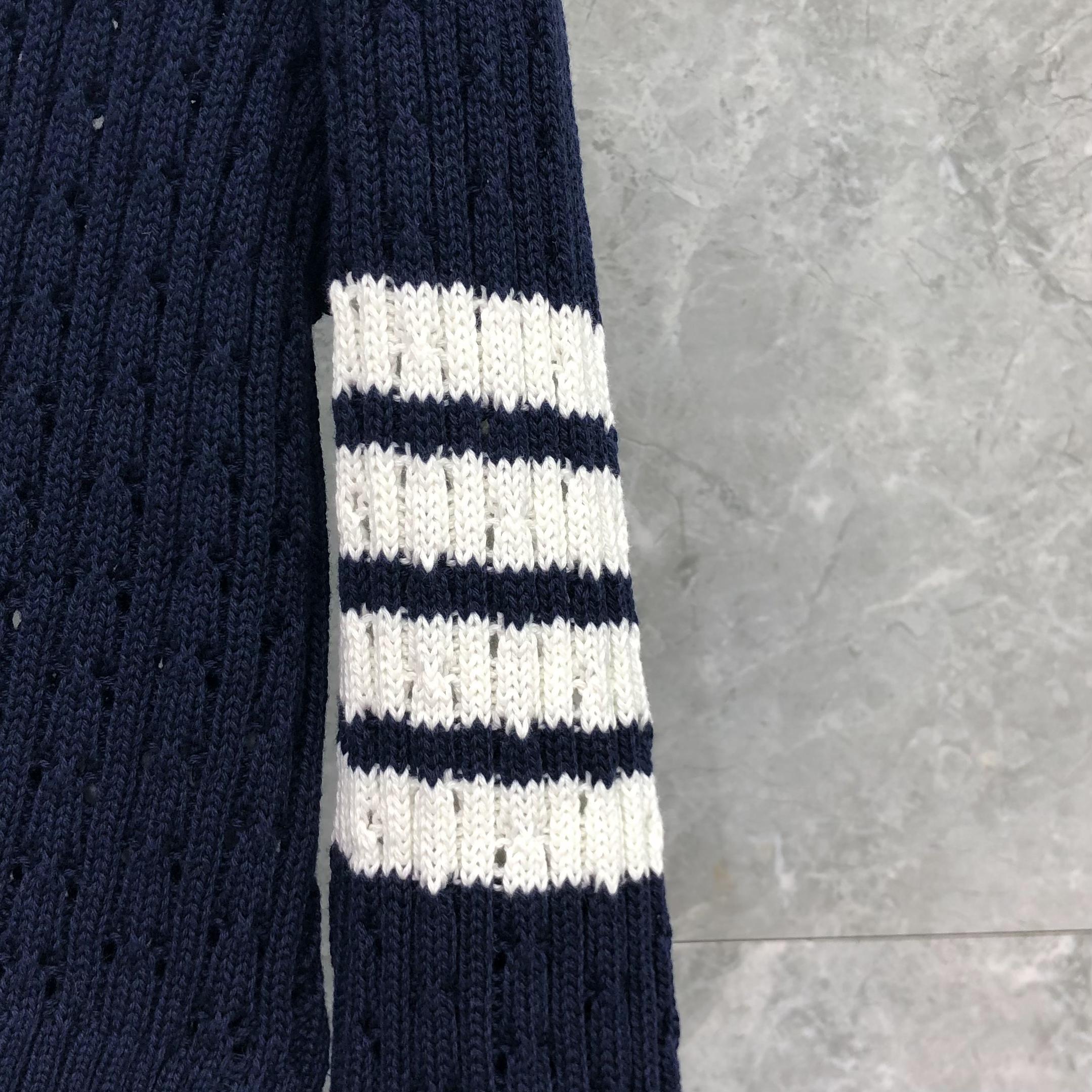 THOM BROWNE 经典四杠羊毛镂空V领针织衫 开衫 毛衣 外套 长袖 白色 灰色 藏青色