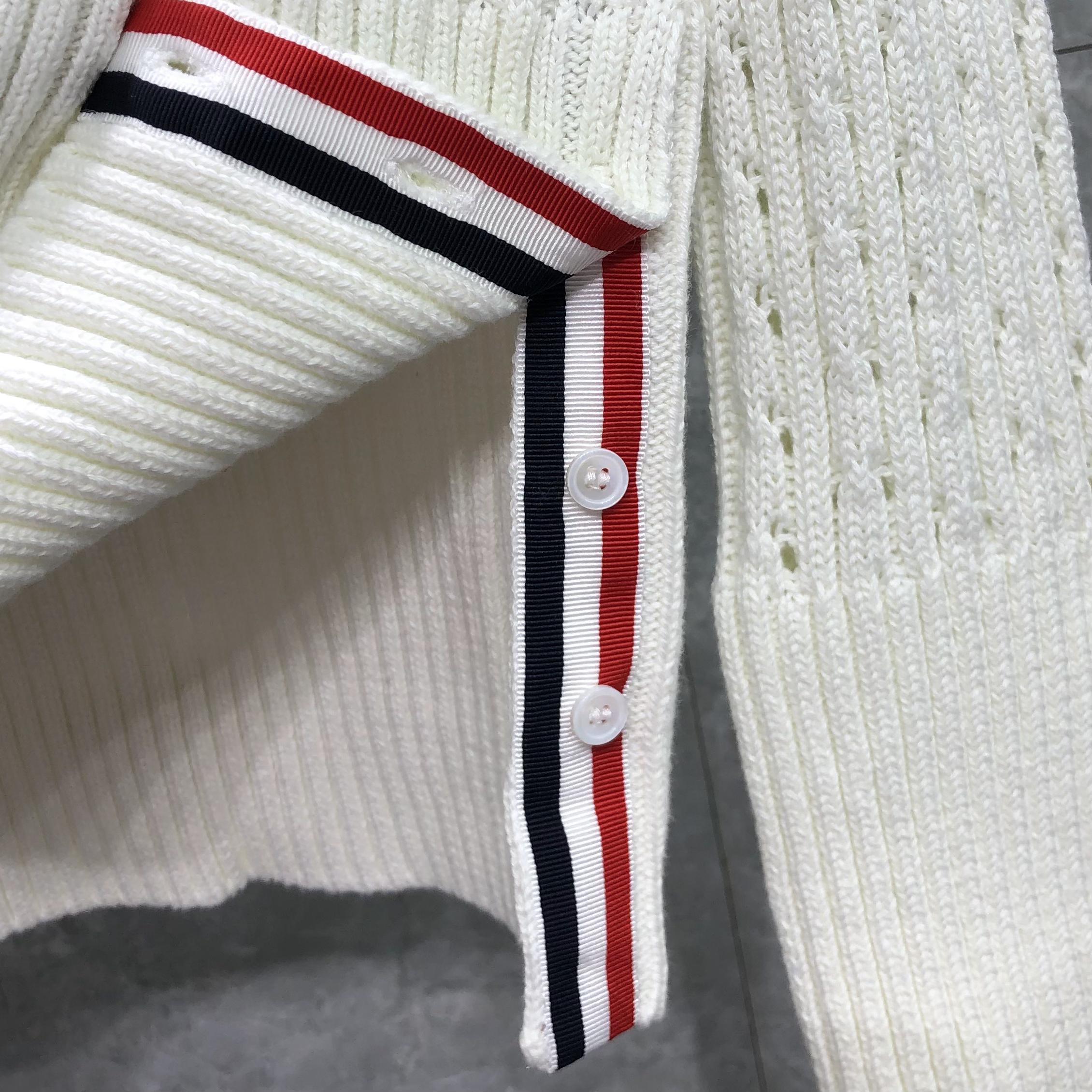 THOM BROWNE 经典四杠羊毛镂空V领针织衫 开衫 毛衣 外套 长袖 白色 灰色 藏青色