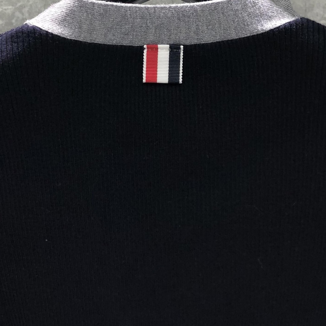 THOM BROWNE 领带V领针织衫 开衫 毛衣 长袖 灰色 藏青色