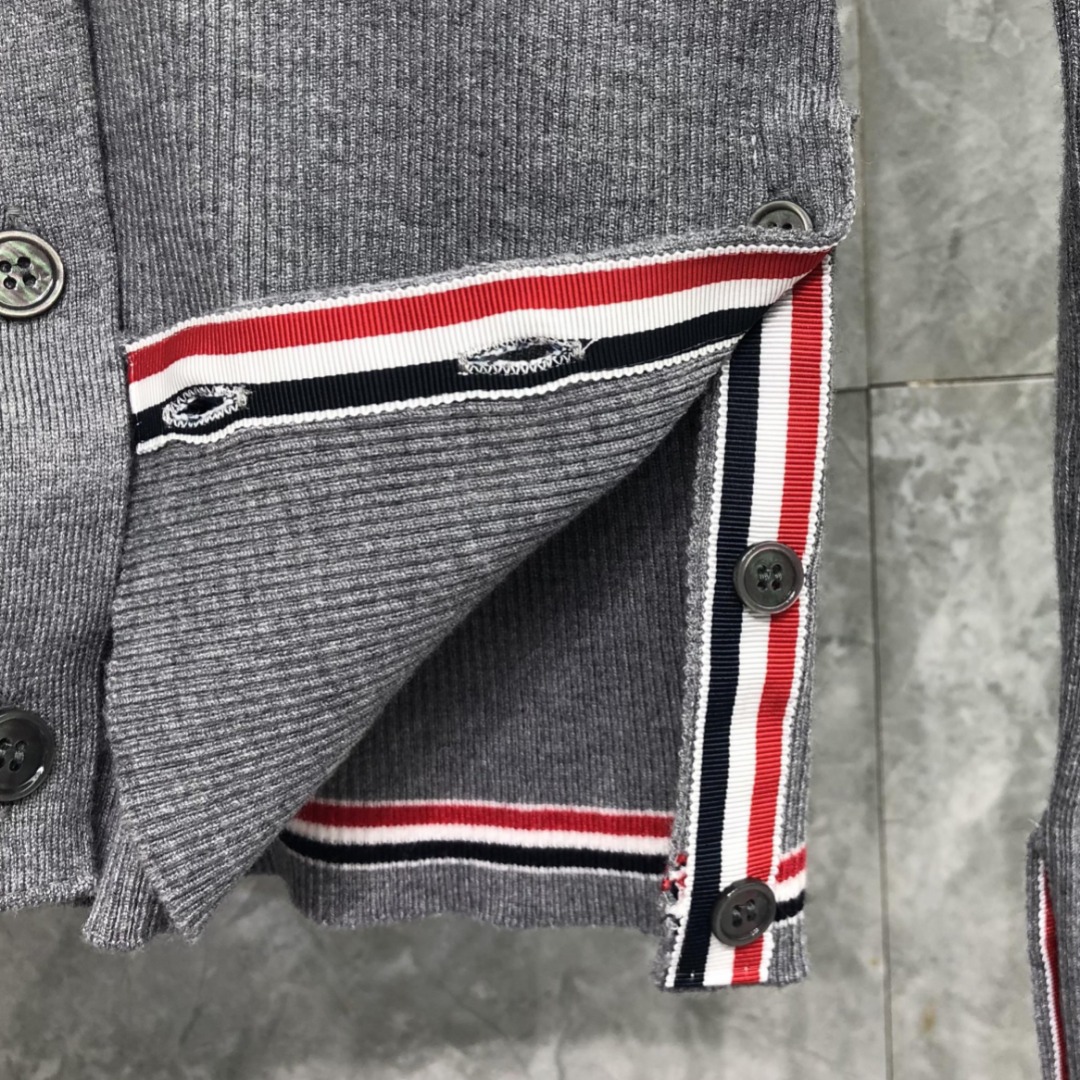 THOM BROWNE 领带V领针织衫 开衫 毛衣 长袖 灰色 藏青色