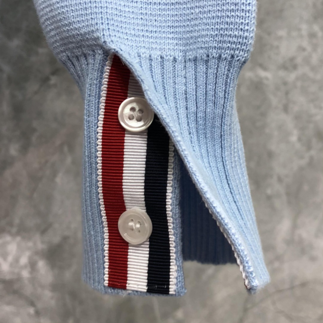 THOM BROWNE 舞狮小狗图案拼色V领针织衫 开衫 毛衣 外套 长袖 蓝色 