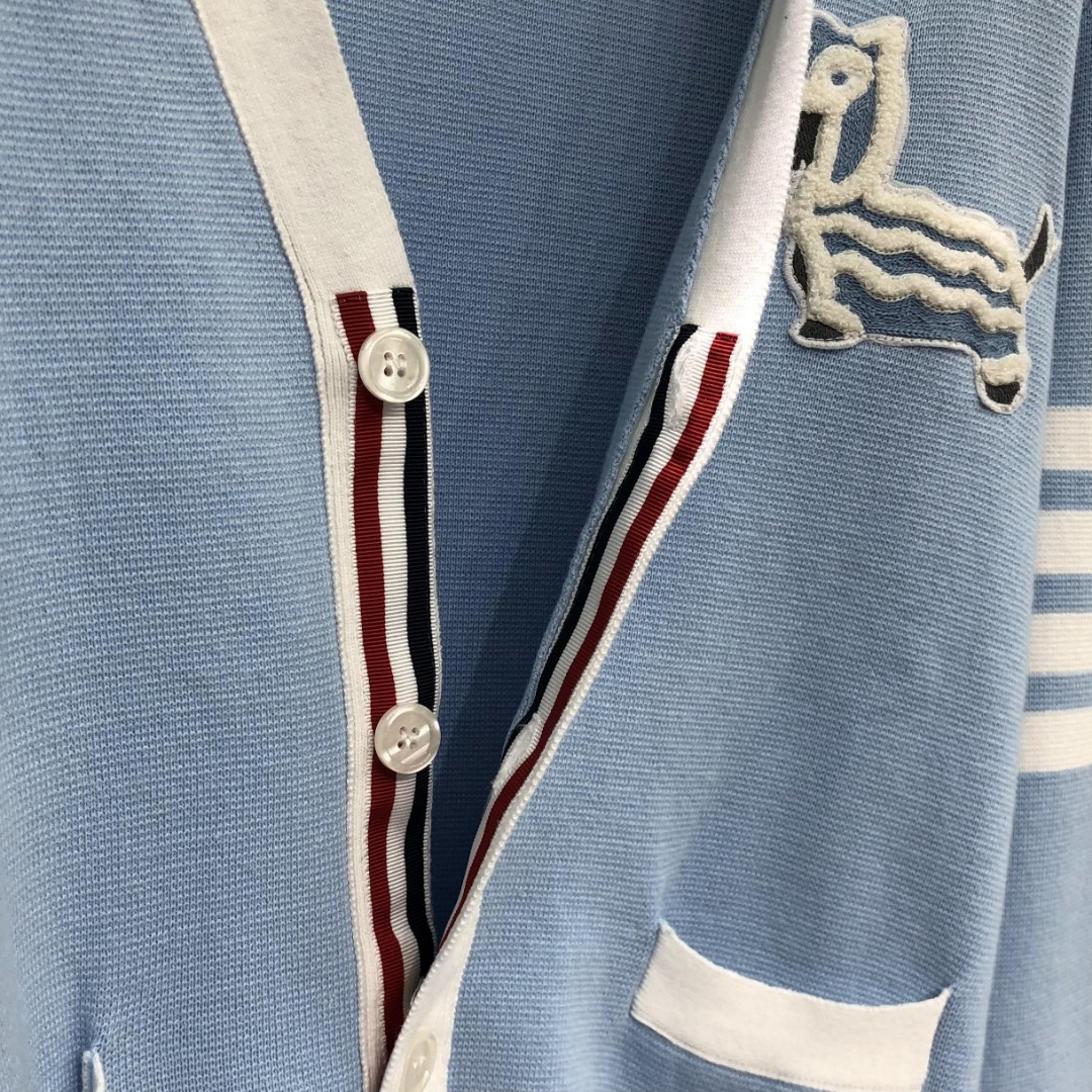 THOM BROWNE 舞狮小狗图案拼色V领针织衫 开衫 毛衣 外套 长袖 蓝色 