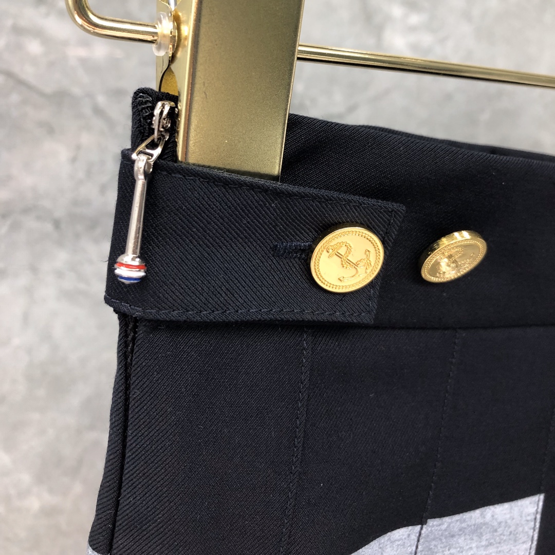 THOM BROWNE 经典四杠拉链百褶裙 短裙 裙子 女款 藏青色 灰色