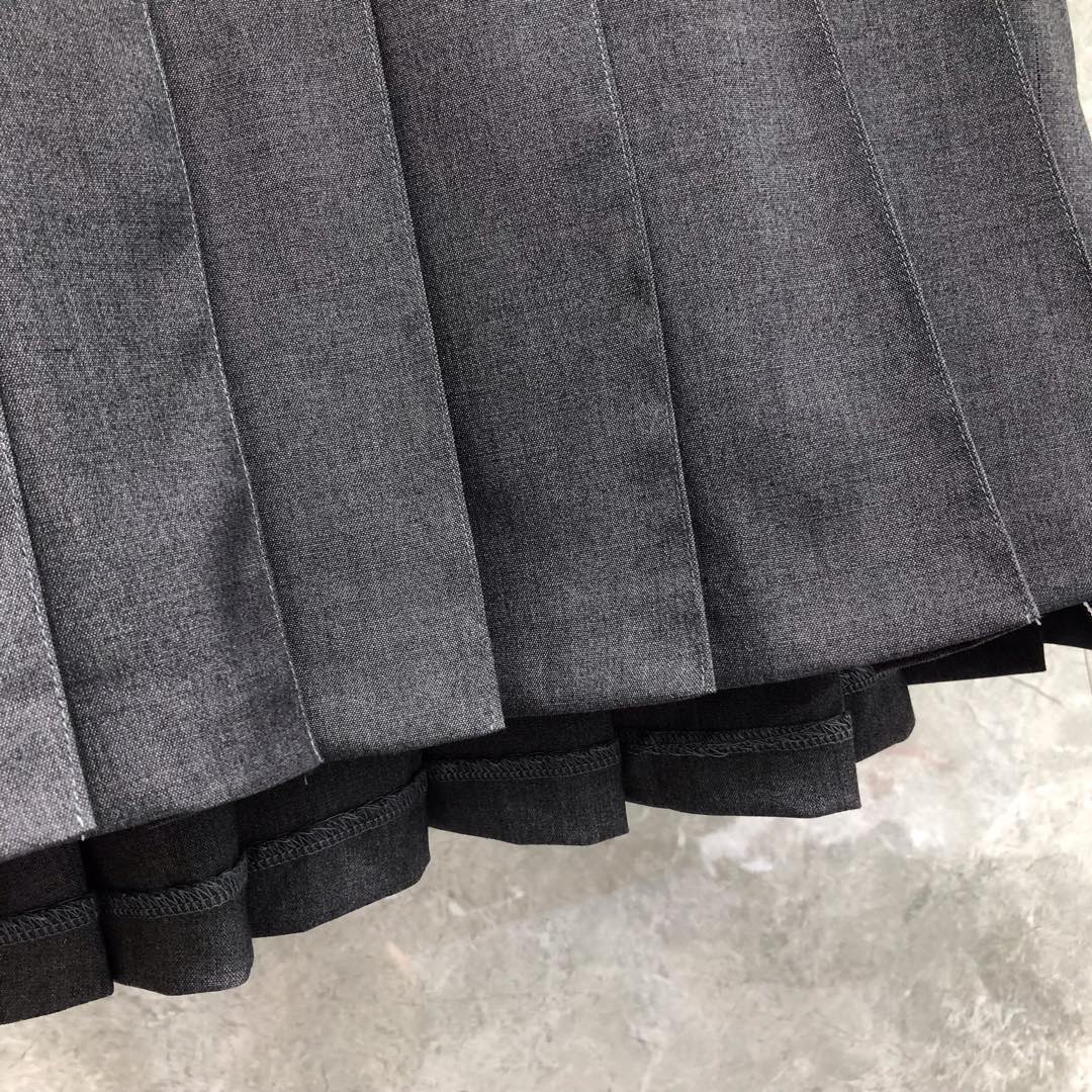 THOM BROWNE 纯色拉链百褶裙 短裙 裙子 女款 藏青色 灰色