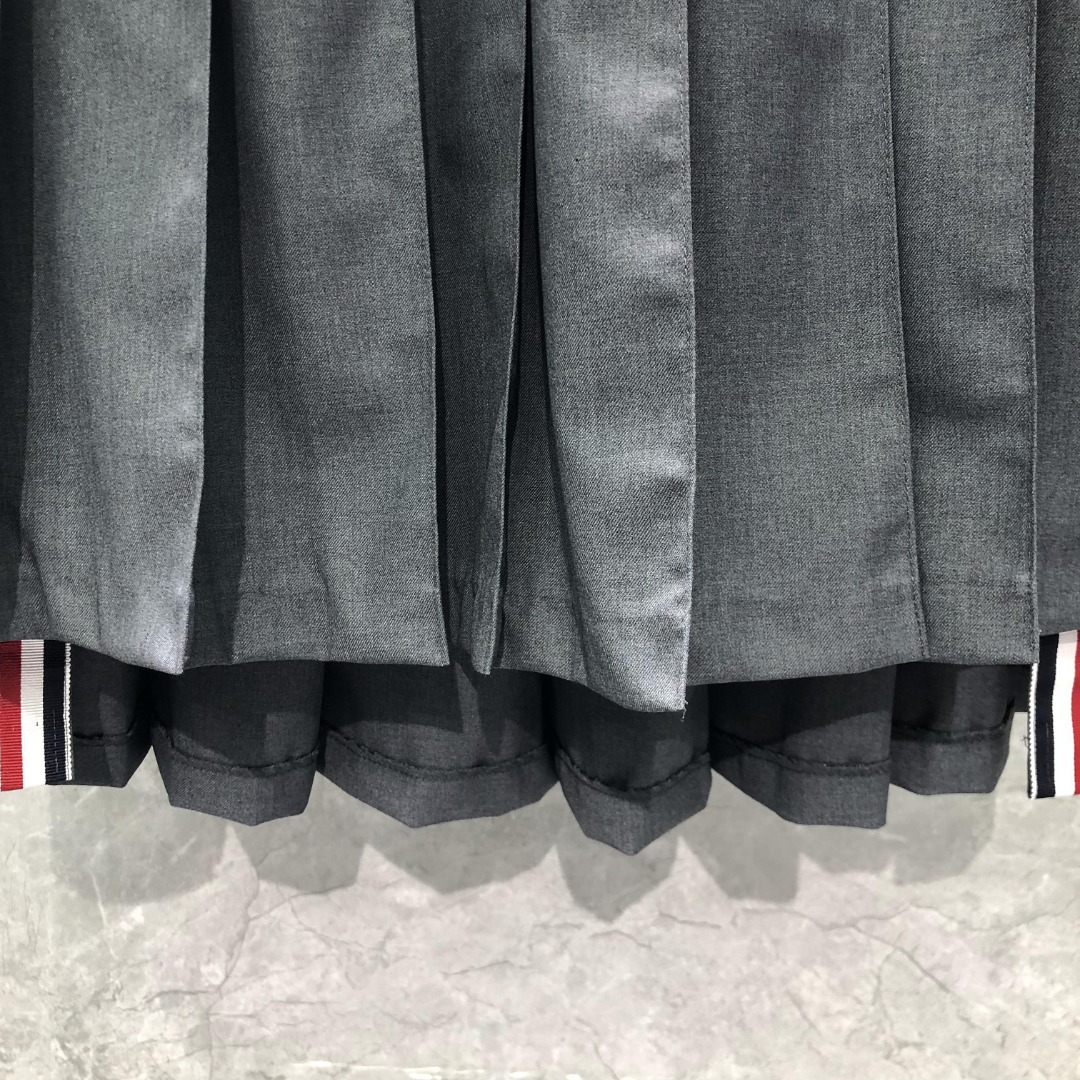 THOM BROWNE 经典四杠拉链中长款百褶裙 中长裙 裙子 女款 藏青色 灰色