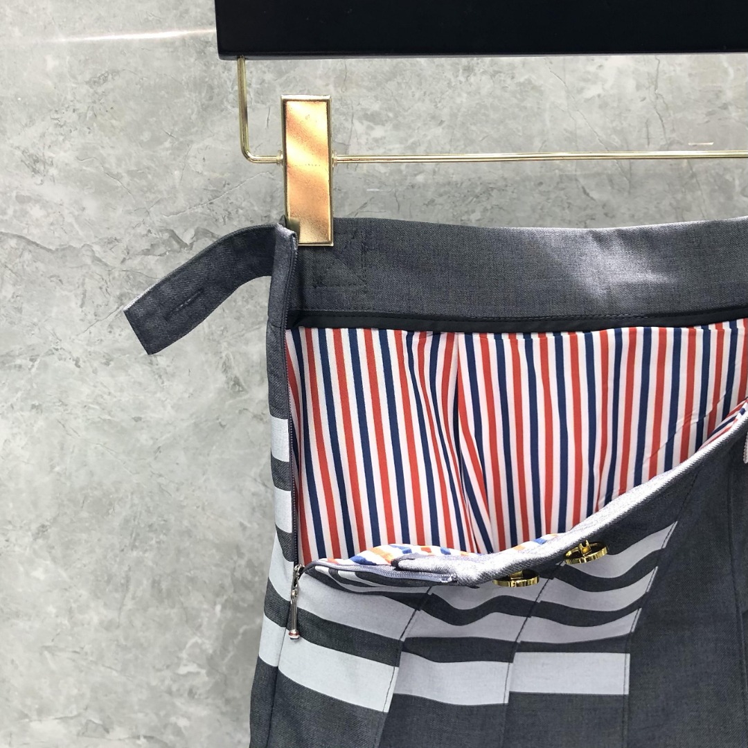 THOM BROWNE 经典四杠拉链中长款百褶裙 中长裙 裙子 女款 藏青色 灰色