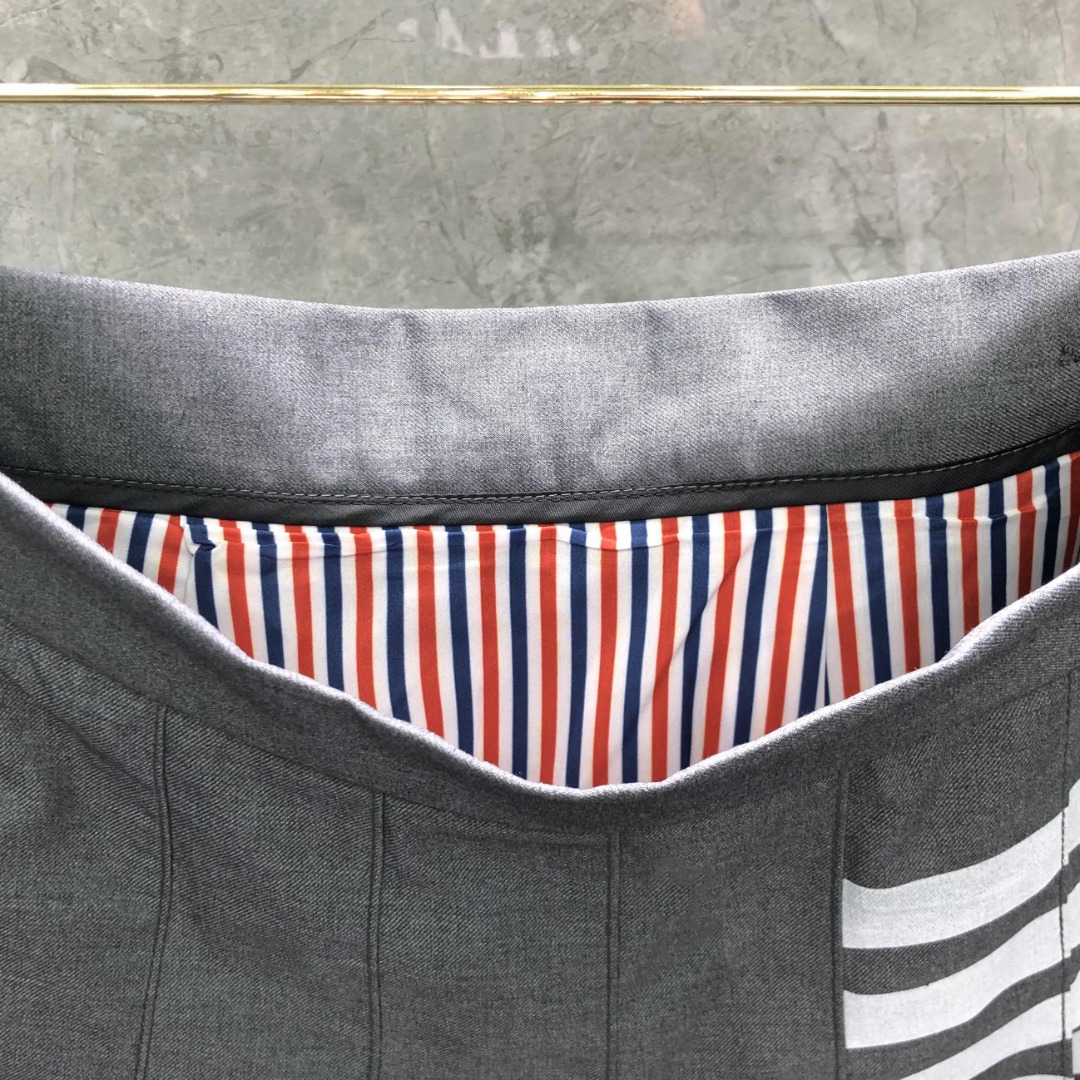 THOM BROWNE 经典四杠拉链中长款百褶裙 中长裙 裙子 女款 藏青色 灰色