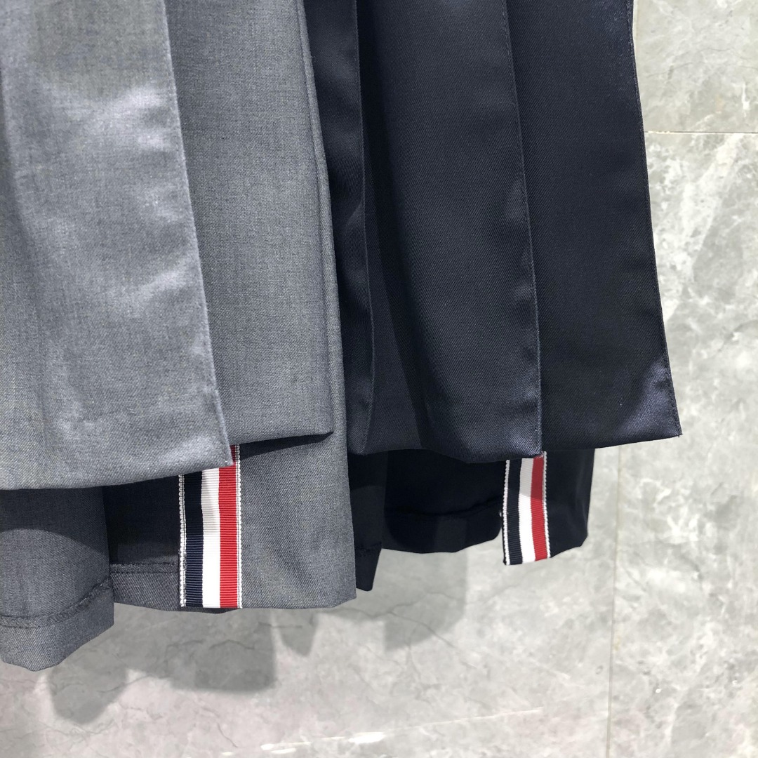 THOM BROWNE 纯色中长款百褶裙 中长裙 裙子 女款 藏青色 灰色