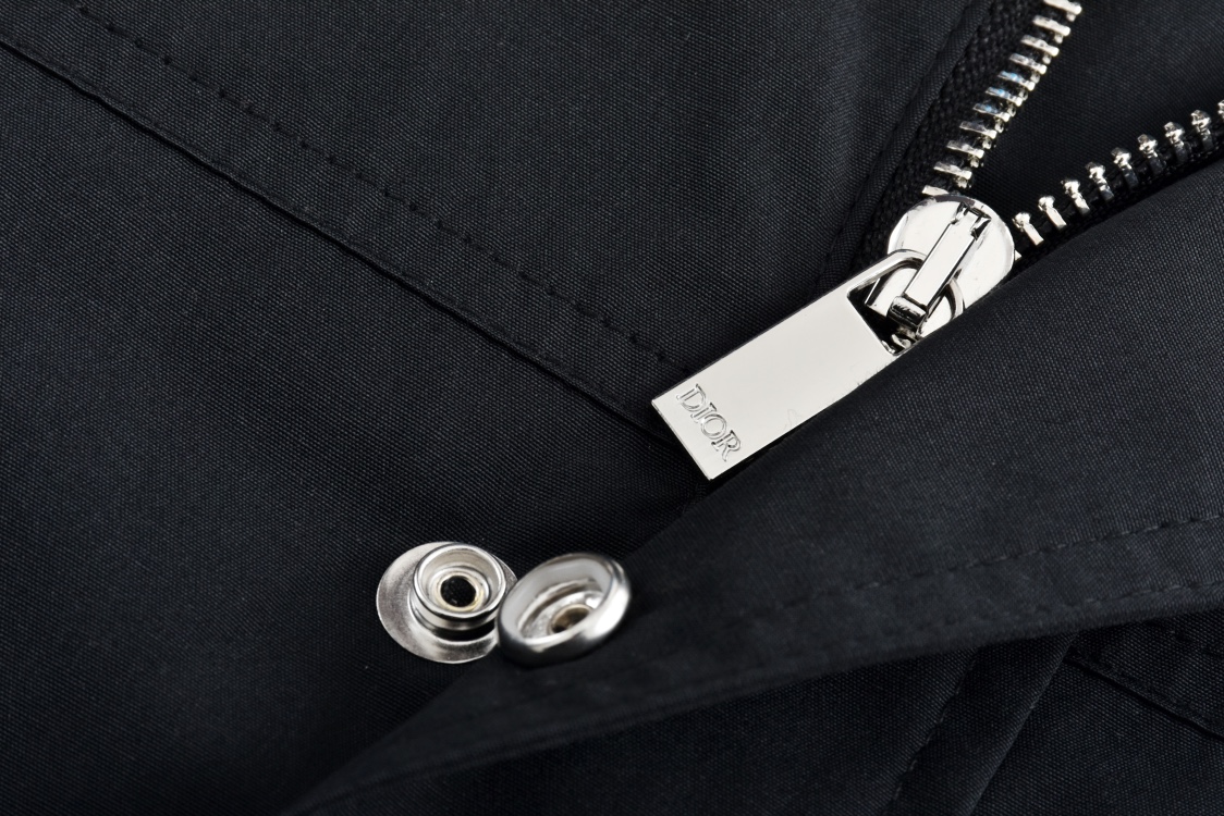 DIOR 迪奥 光晕字母logo印花拉链连帽夹克 外套 长袖 黑色 493C424B6281-C980