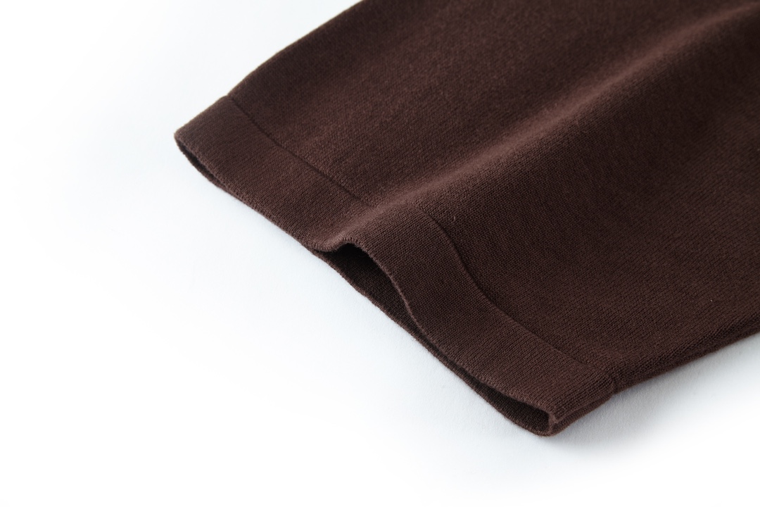 LOUIS VUITTON 路易威登 菲董联名系列字母卡通印花圆领短袖 T恤 棕色 1AFIWW