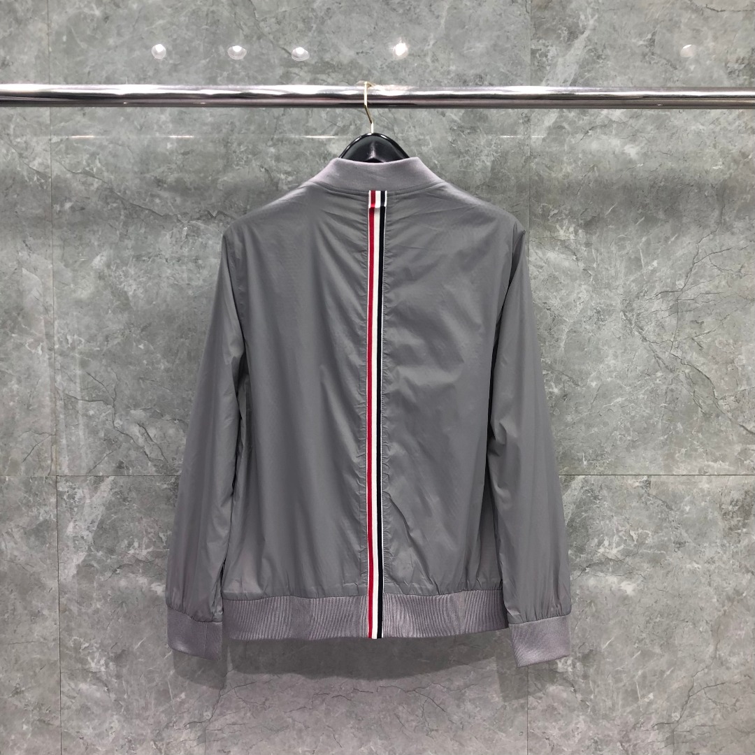 THOM BROWNE 后织带拉链棒球服夹克 外套 长袖 藏青色 灰色
