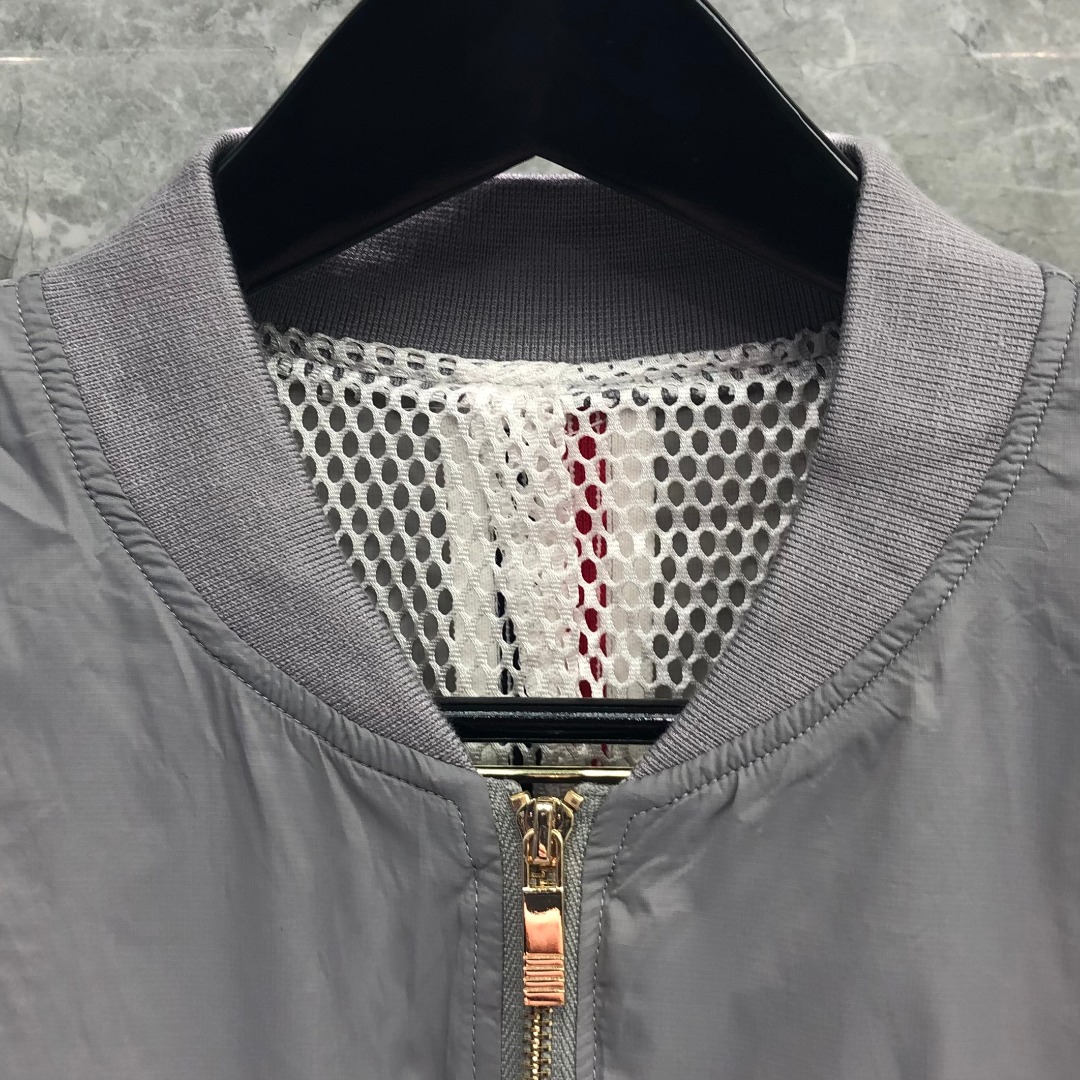 THOM BROWNE 后织带拉链棒球服夹克 外套 长袖 藏青色 灰色