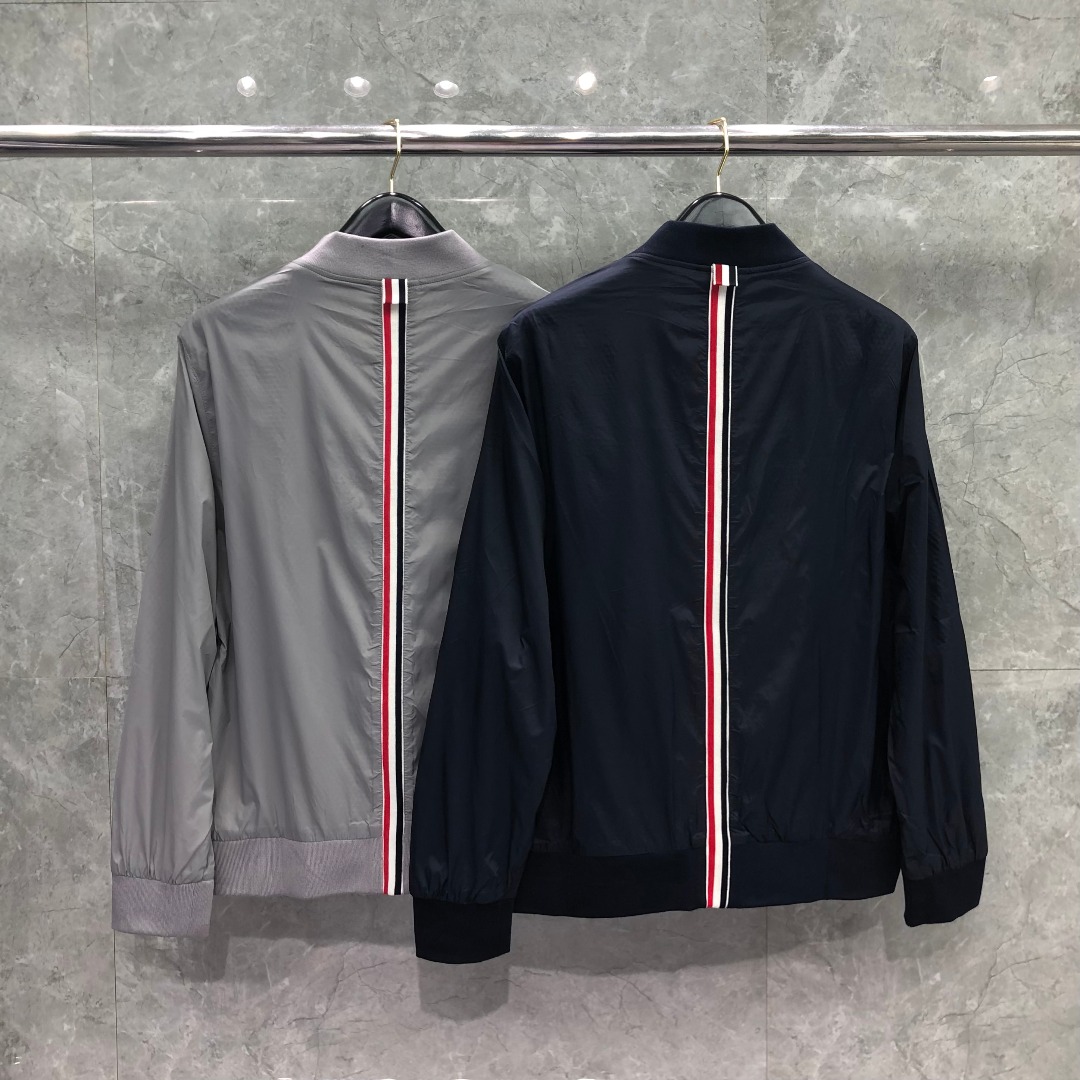 THOM BROWNE 后织带拉链棒球服夹克 外套 长袖 藏青色 灰色