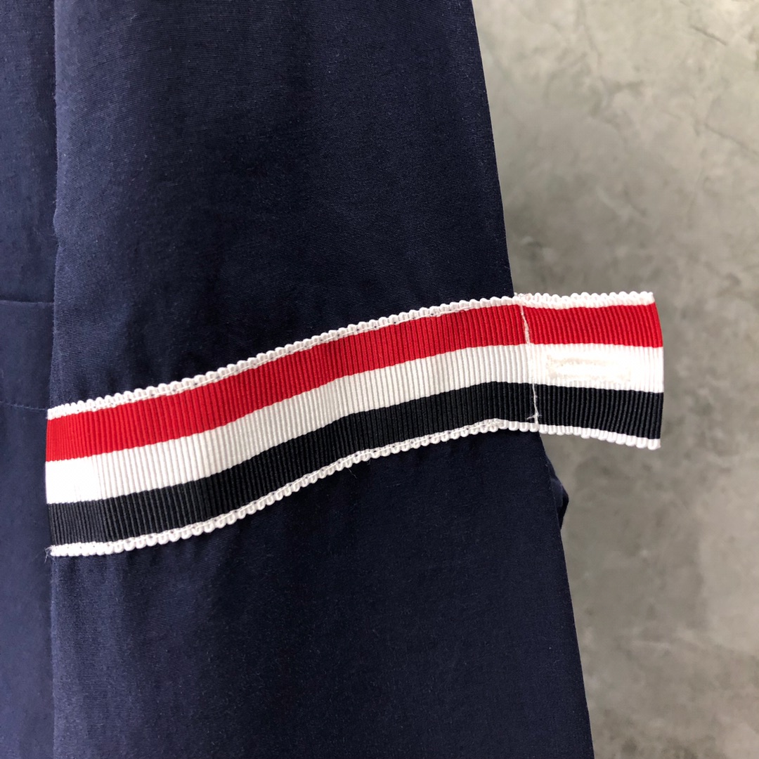 THOM BROWNE 双袖织带单排扣衬衫 外套 长袖 藏青色 卡其色