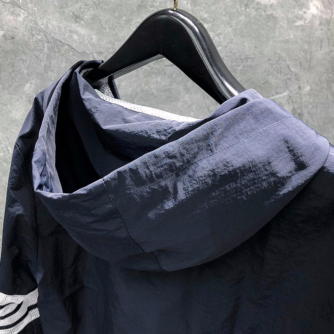 THOM BROWNE 网眼四杠拉链连帽夹克 外套 长袖 白色 灰色 藏青色