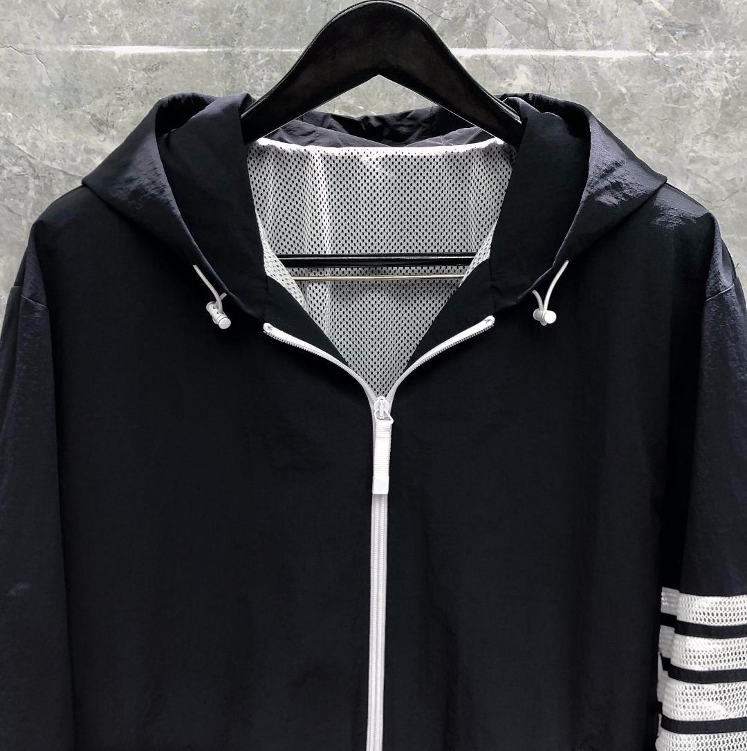 THOM BROWNE 网眼四杠拉链连帽夹克 外套 长袖 白色 灰色 藏青色