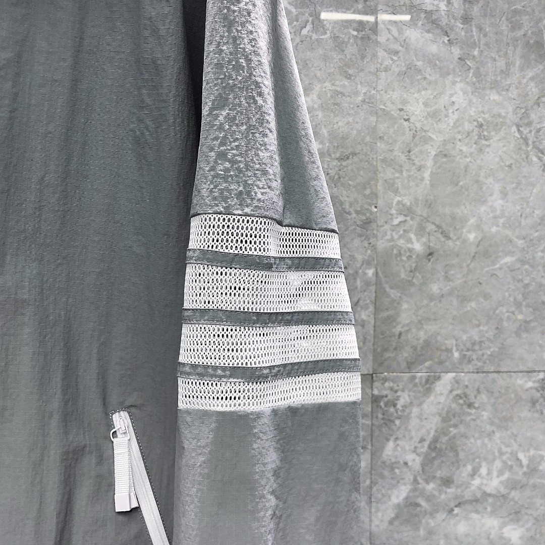 THOM BROWNE 网眼四杠拉链连帽夹克 外套 长袖 白色 灰色 藏青色