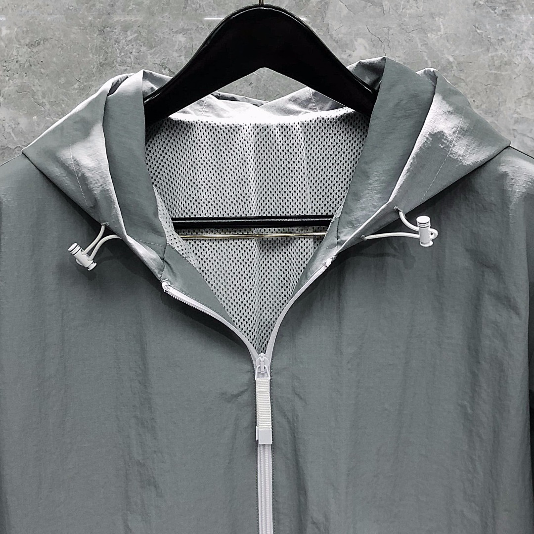 THOM BROWNE 网眼四杠拉链连帽夹克 外套 长袖 白色 灰色 藏青色