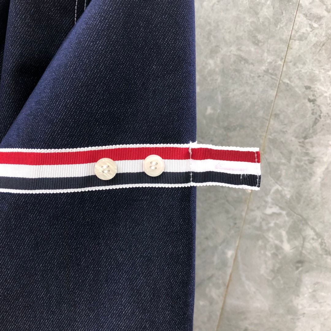 THOM BROWNE 双袖织带牛仔衬衫 外套 长袖 拼色 藏青色