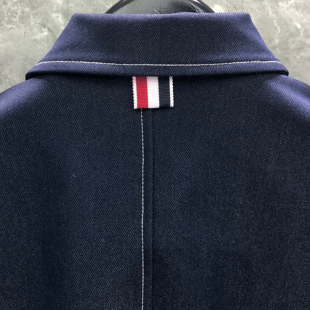 THOM BROWNE 多口袋明线牛仔外套 夹克 外套 长袖 浅蓝色 藏青色