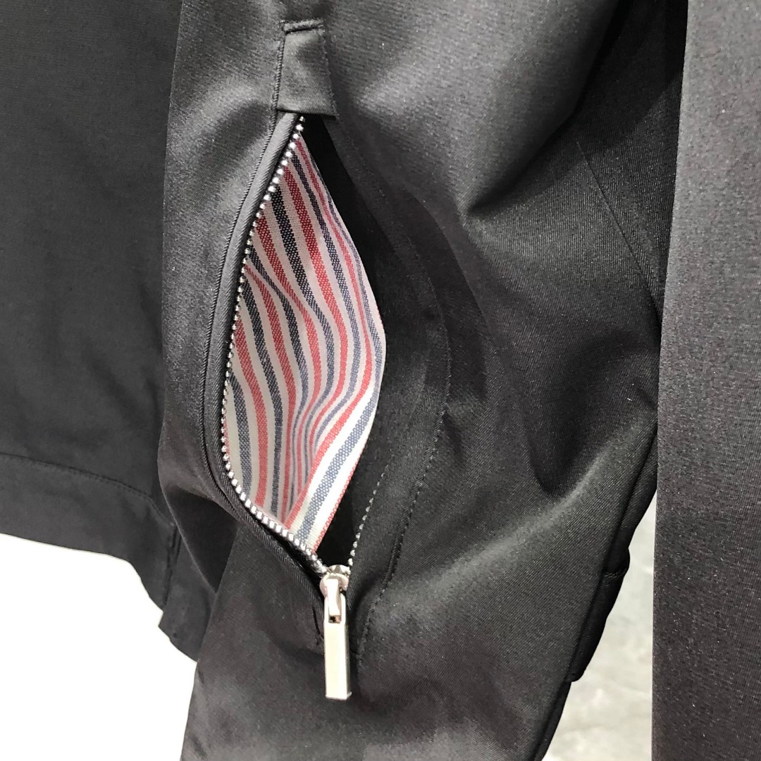 THOM BROWNE 双侧织带双层拉链夹克 外套 长袖 灰色 黑色