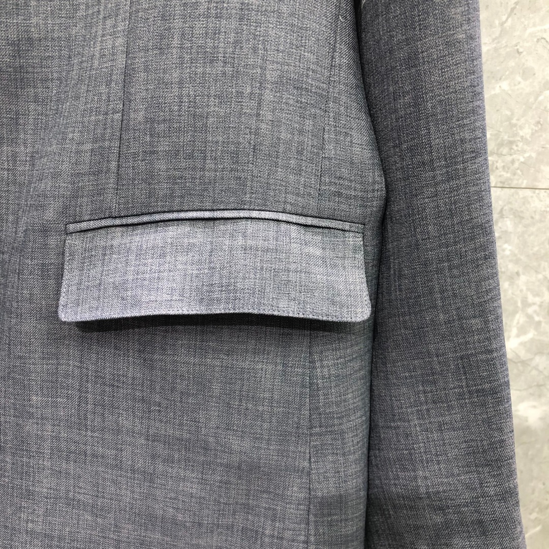 THOM BROWNE 经典四杠休闲西装 外套 长袖 灰色 藏青色