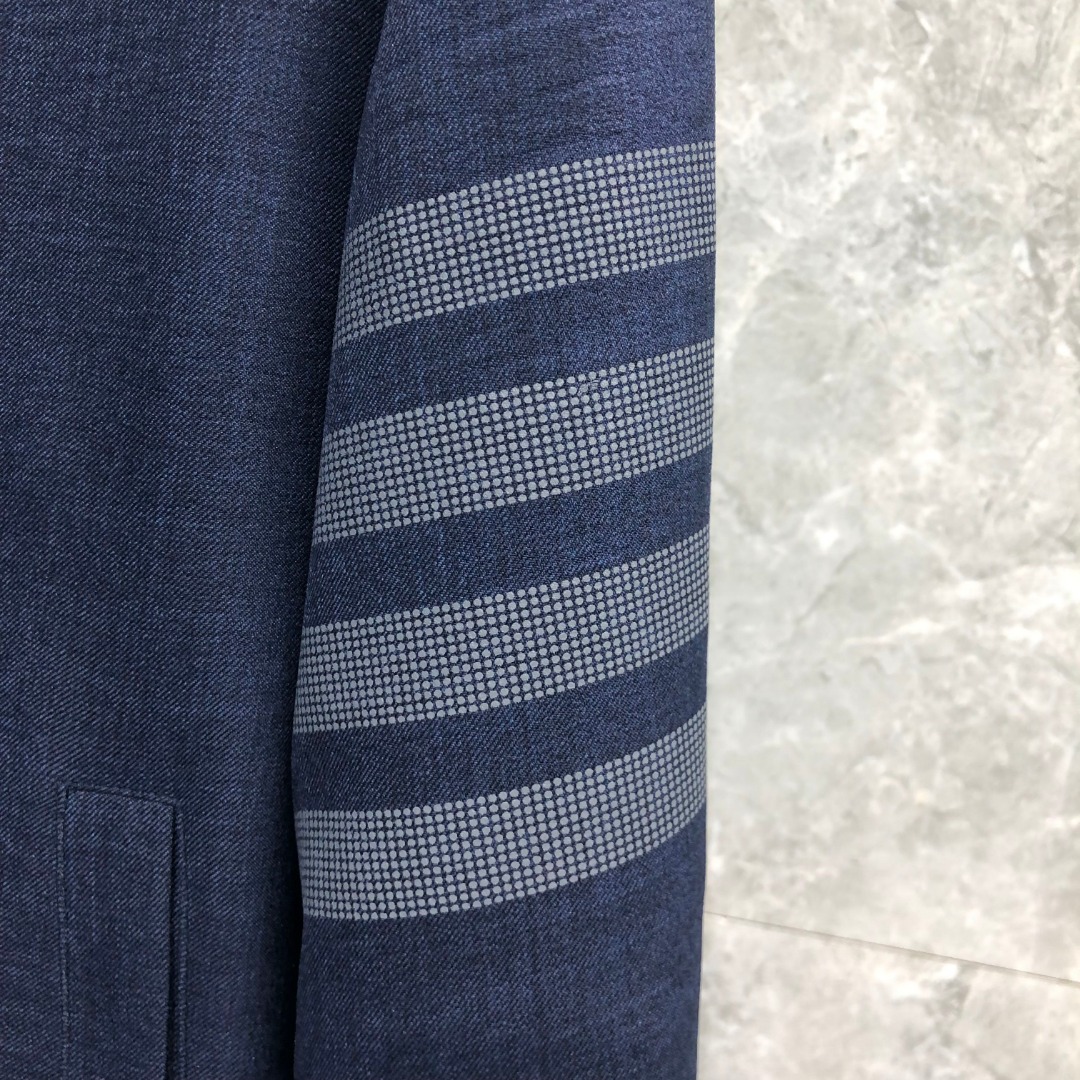 THOM BROWNE 经典四杠拉链立领夹克 外套 长袖 灰色 藏青色