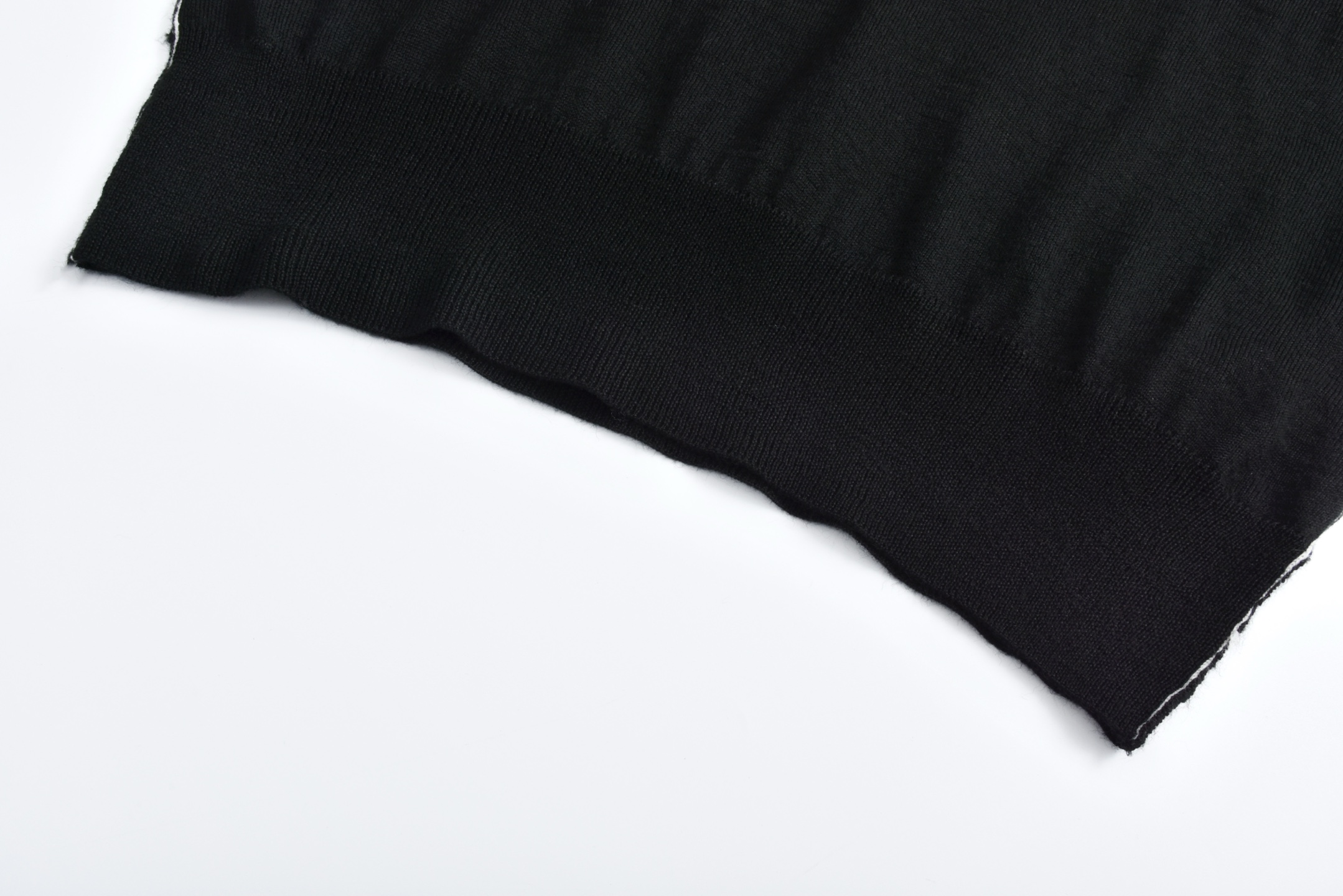 Maison Margiela 马吉拉 简约数字小标圆领毛衣 长袖 黑色 SH0HL0017M13037-900