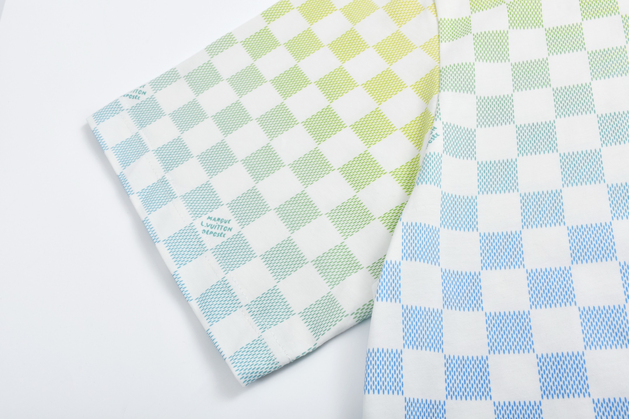 LOUIS VUITTON 路易威登 渐变棋盘格Polo衫 T恤 短袖 白色