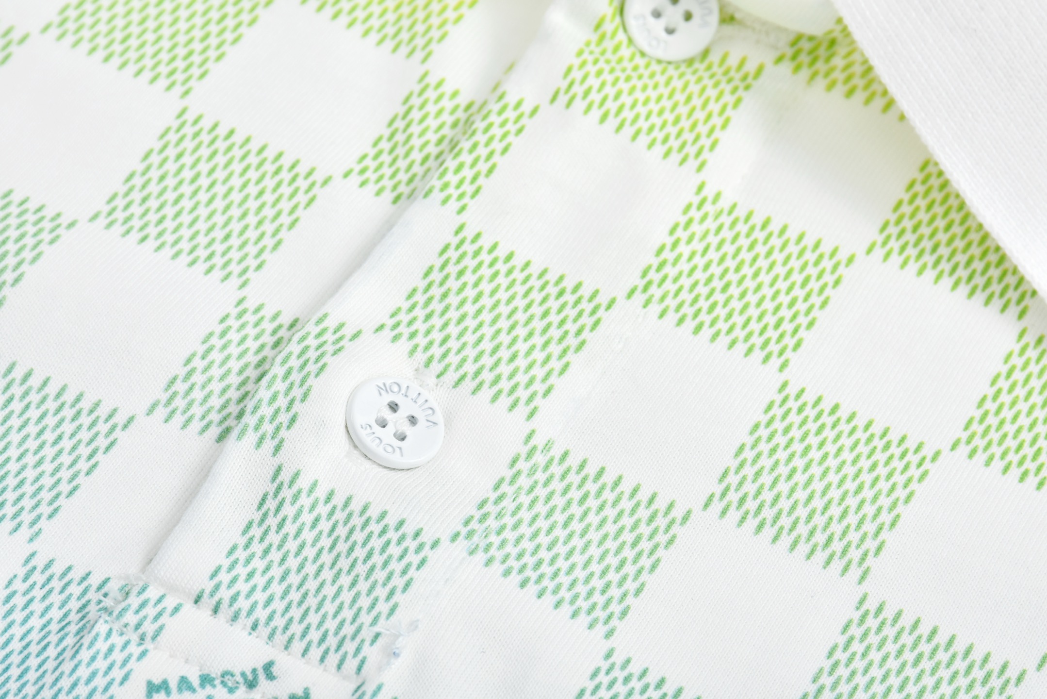 LOUIS VUITTON 路易威登 渐变棋盘格Polo衫 T恤 短袖 白色