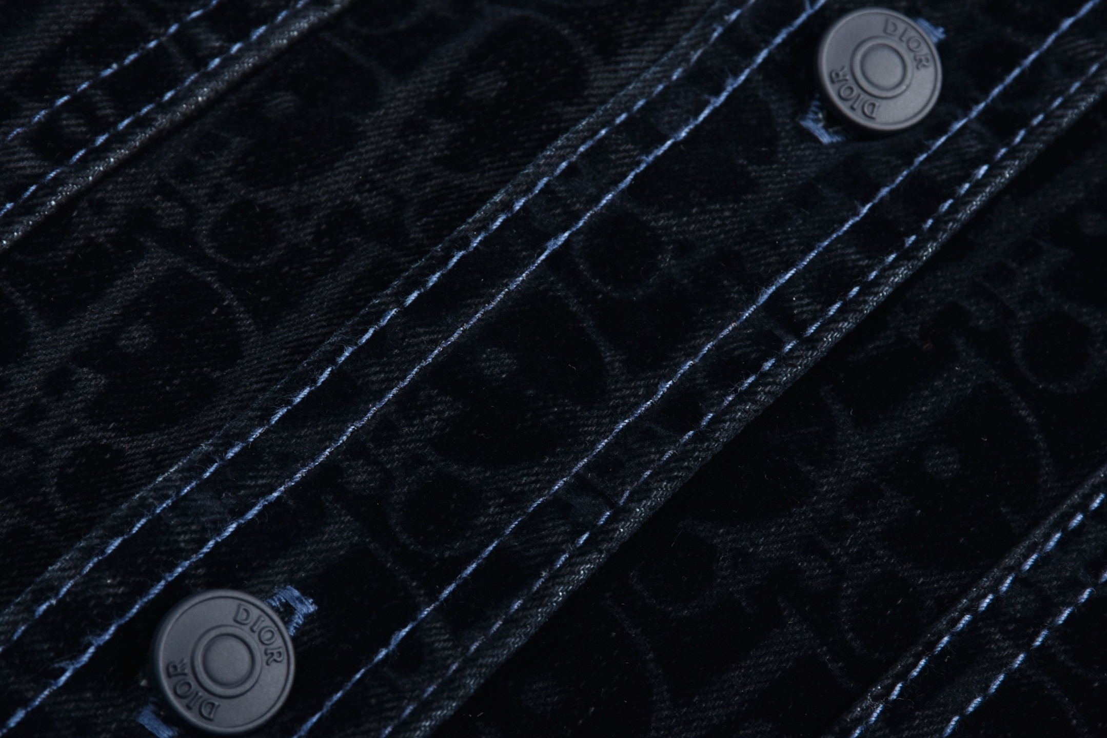 DIOR 迪奥 蛇年限定刺绣字母logo满印牛仔衬衫 外套 长袖 蓝色 513D595A321X-C584