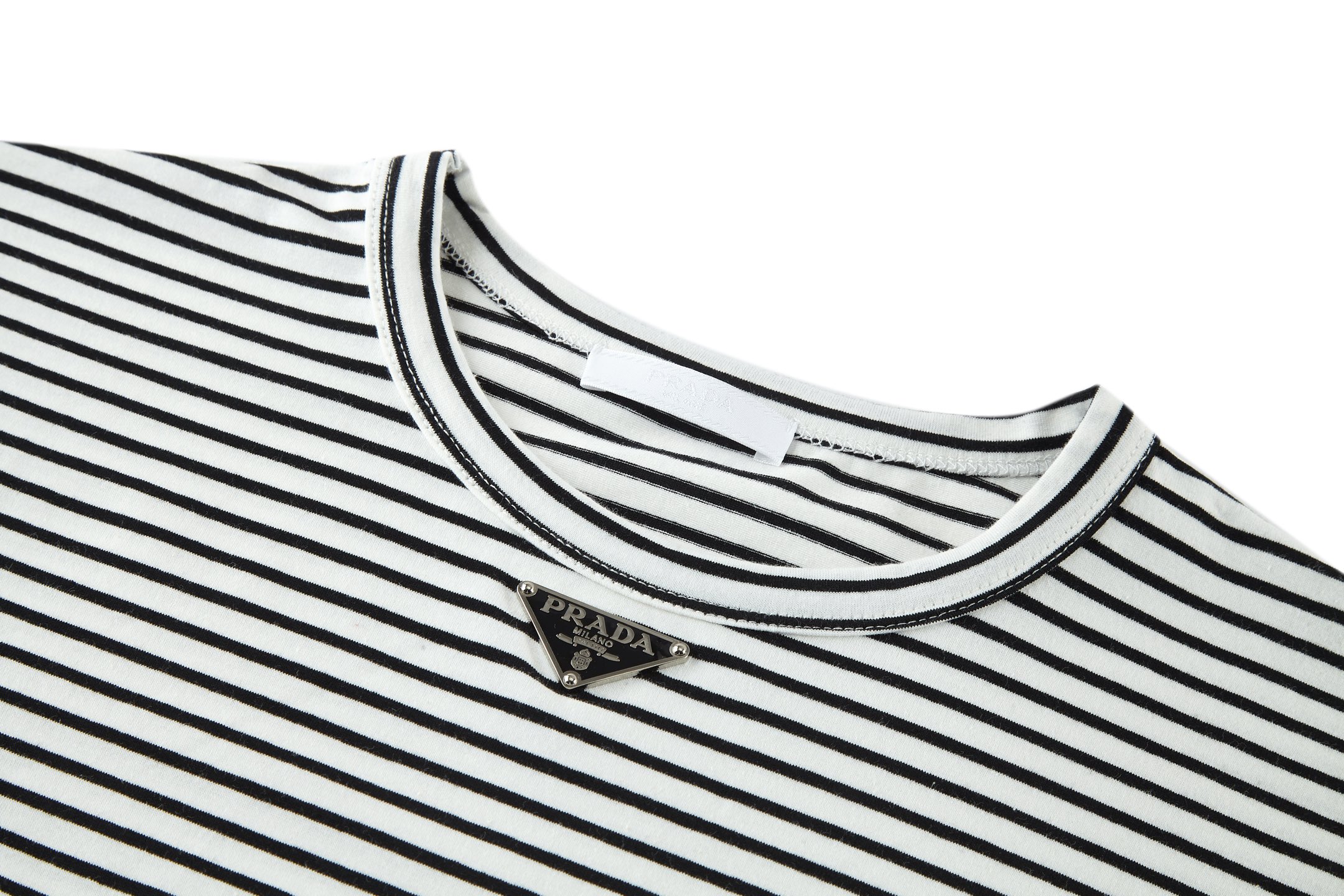 PRADA 普拉达 条纹撞色logo徽标短袖 T恤 红色 白色
