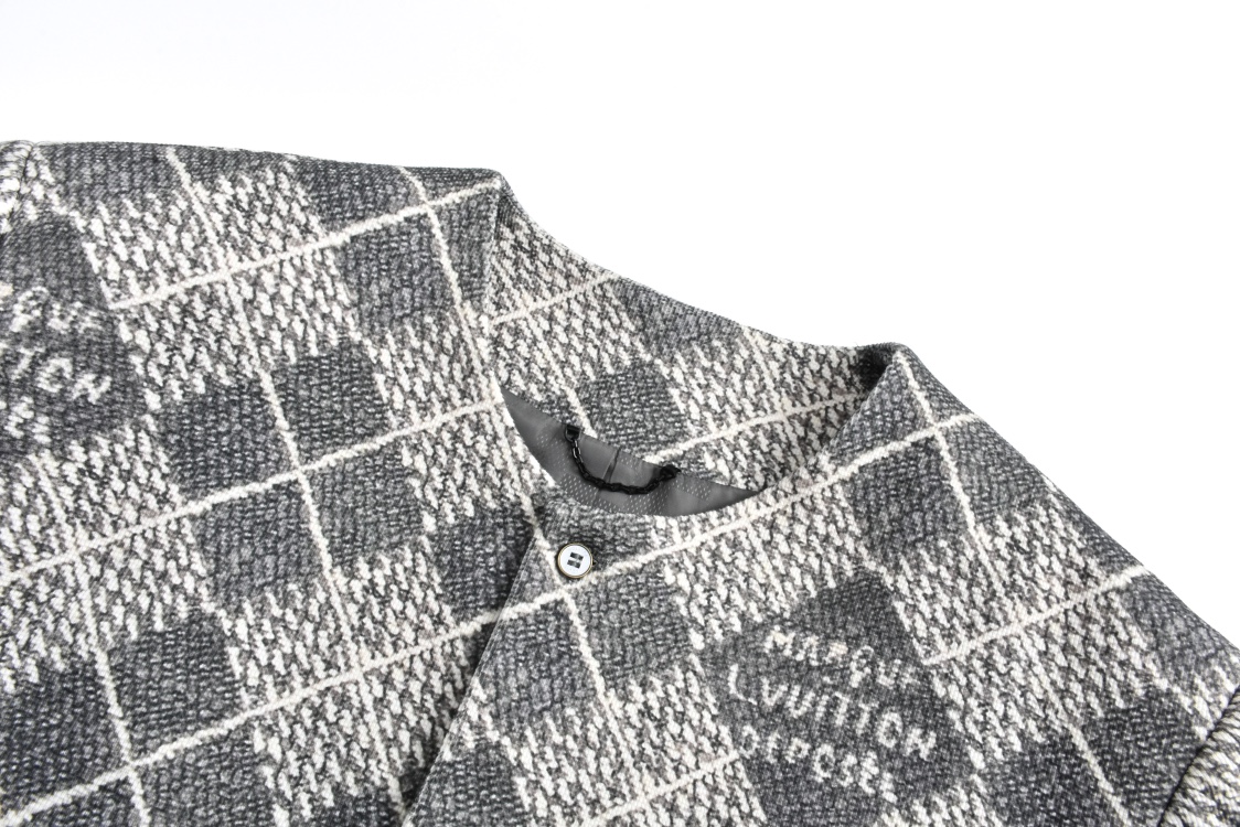 LOUIS VUITTON 路易威登 菱格无领小香风单排扣夹克 外套 灰色 1AGIZX