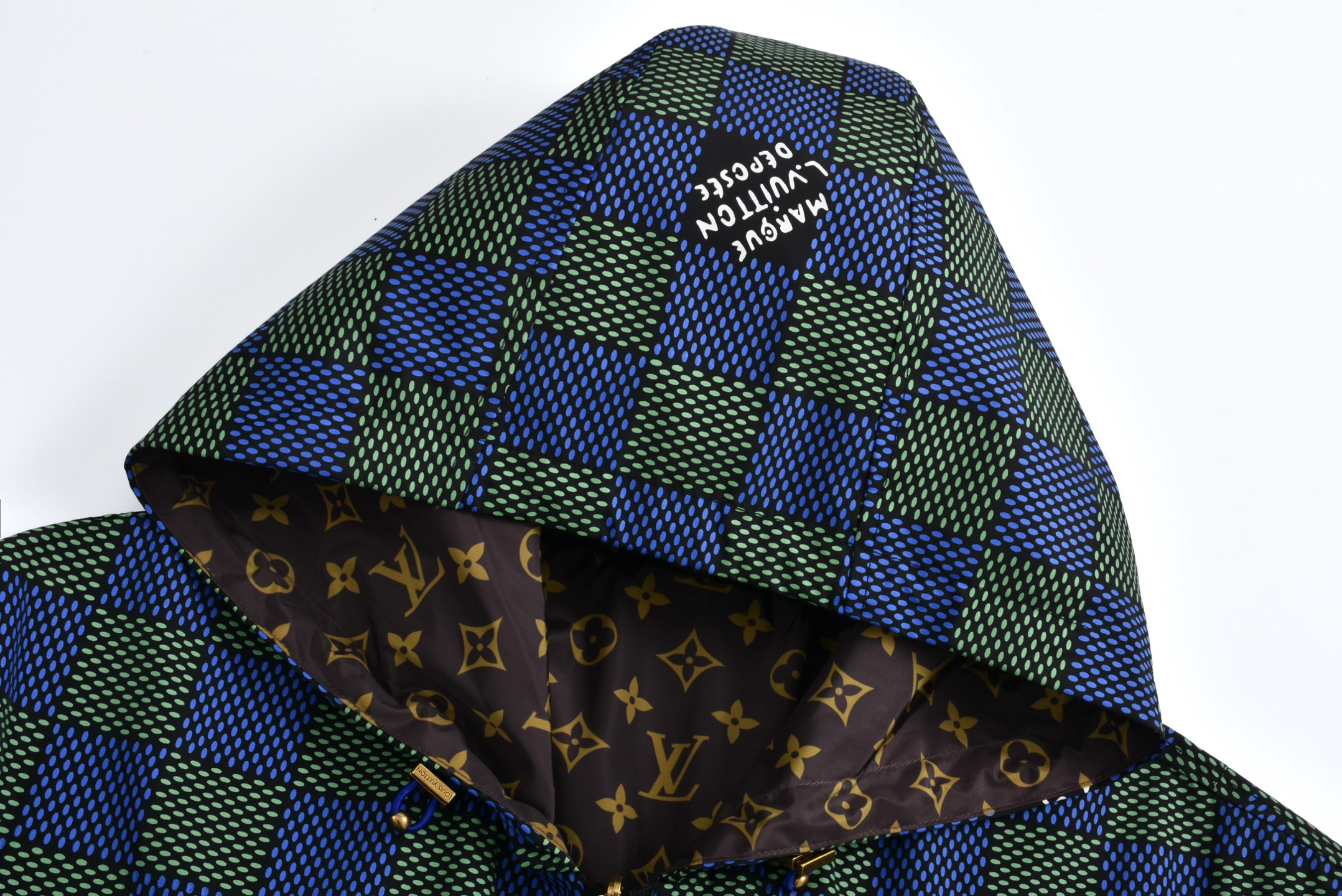 LOUIS VUITTON 路易威登 棋盘格老花双面两穿拉链连帽夹克 外套 绿色 1AHBIV