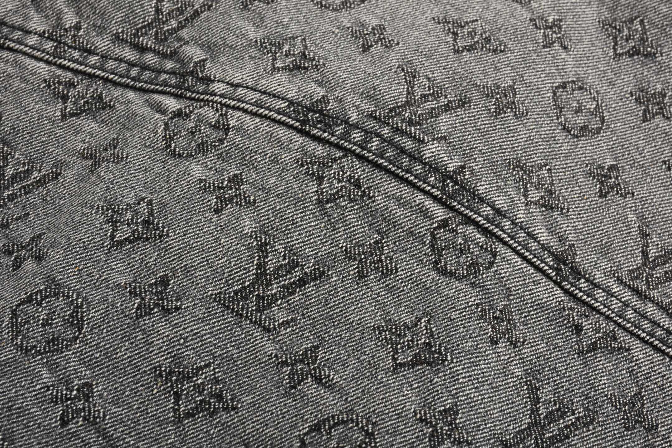 LOUIS VUITTON 路易威登 暗纹满印提花牛仔衬衫 短袖 灰色