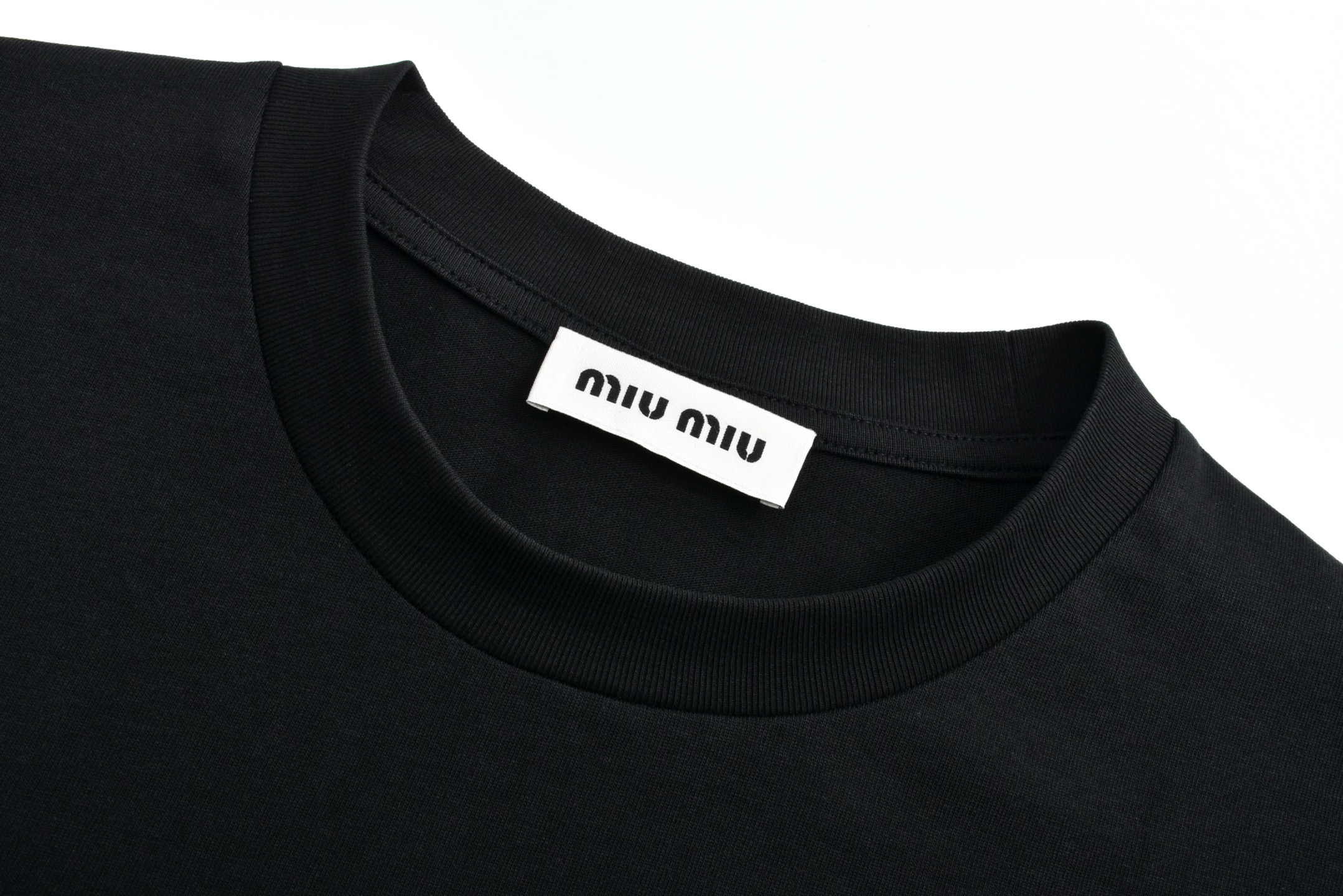 MIU MIU 刺绣字母logo圆领短袖 T恤 夏季 白色 黑色