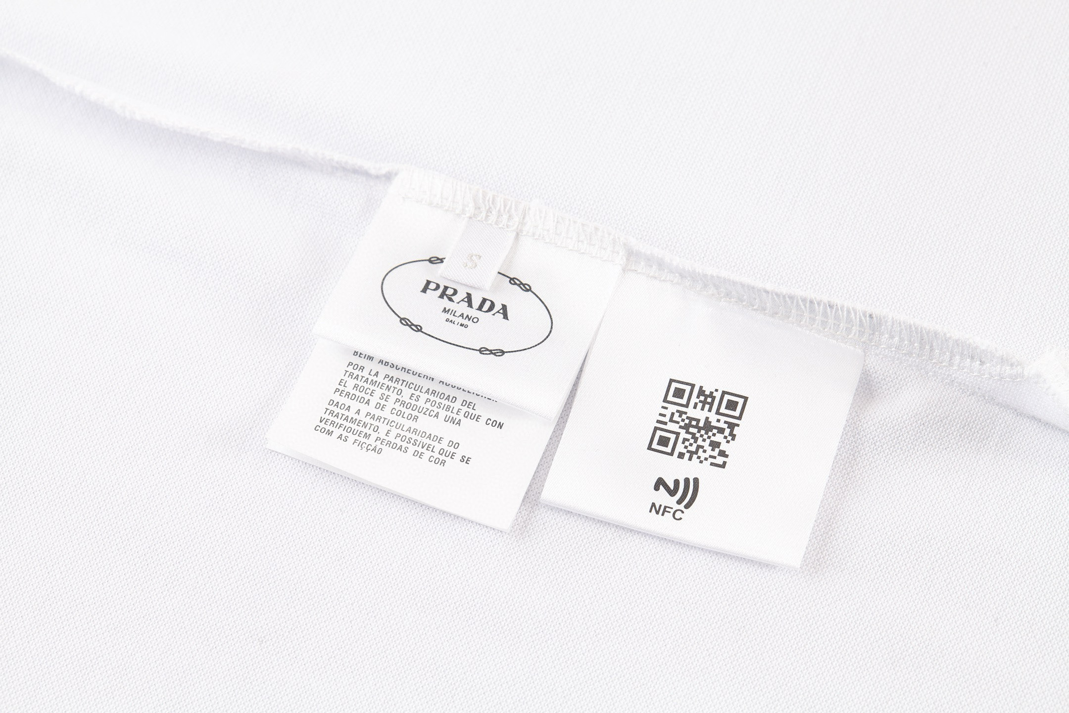 PRADA 普拉达 条纹边饰logo徽标Polo衫 短袖 T恤 黑色 白色 UJN765-1ZMI-F0N98-S-NOO