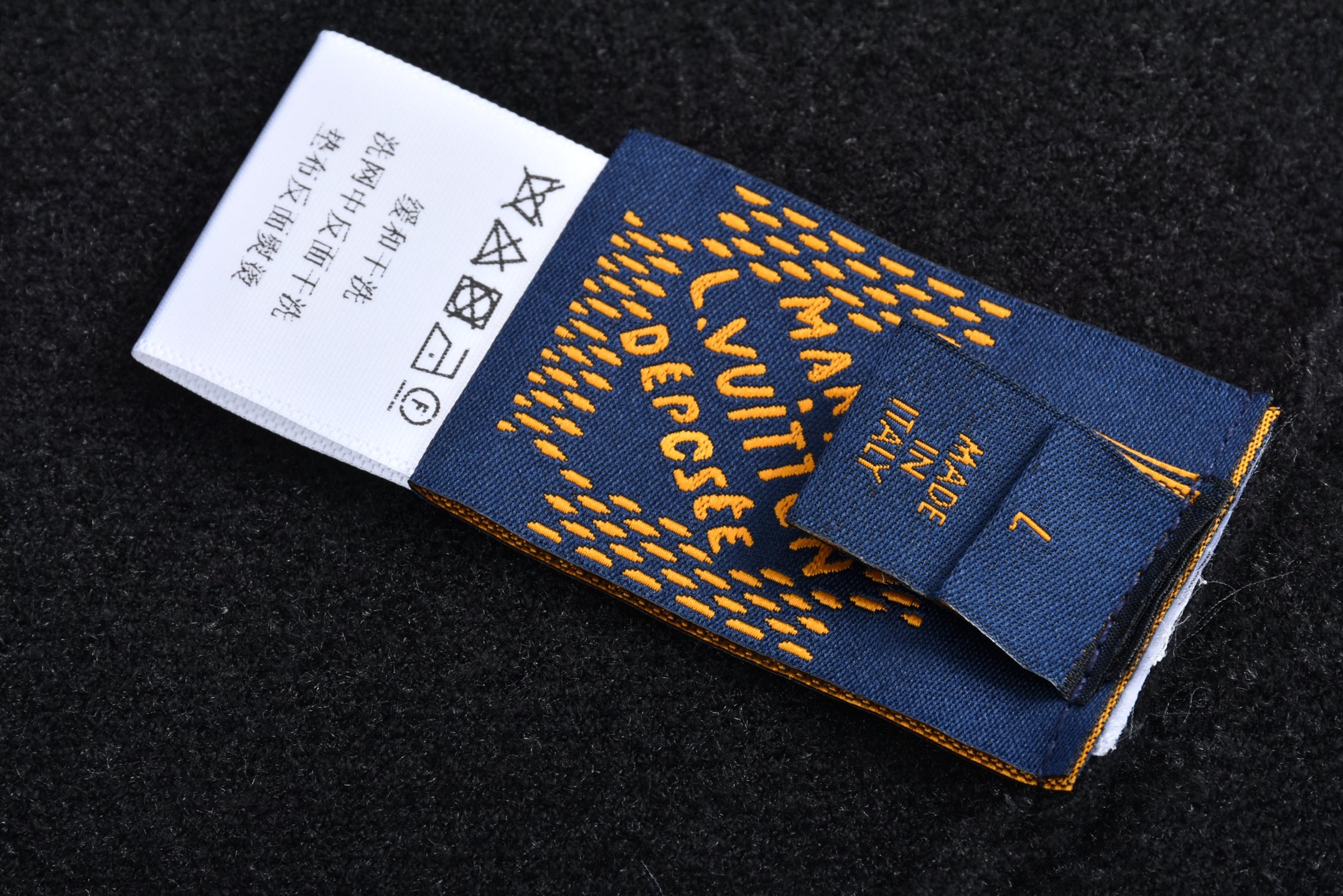 LOUIS VUITTON 路易威登 拼接斜纹提花短裤 休闲裤 裤子 五分裤 黑色 1AHC59