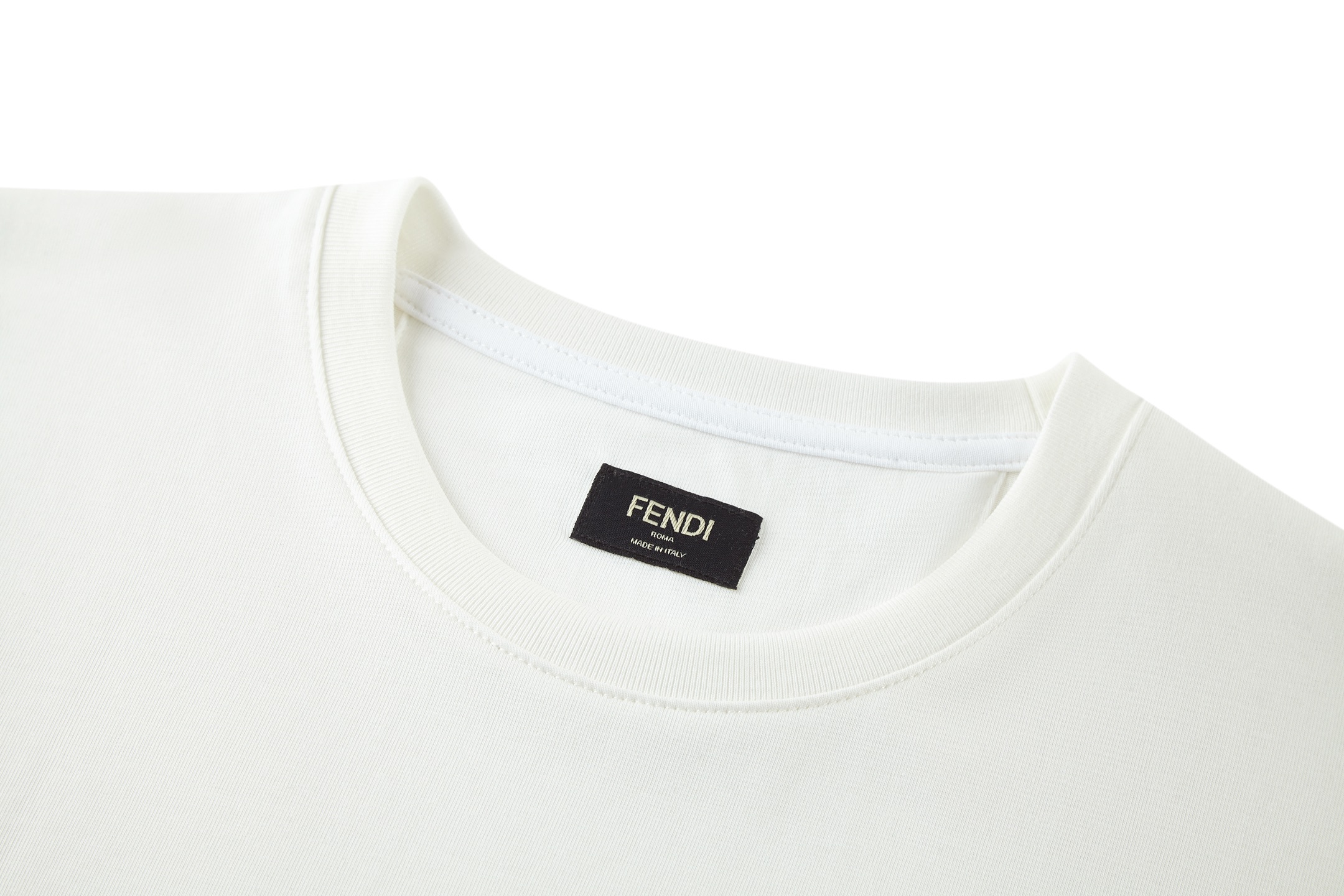 FENDI 芬迪 纯色刺绣字母logo徽章圆领T恤 短袖 海军蓝 白色 FY1319AU9AF0QB0