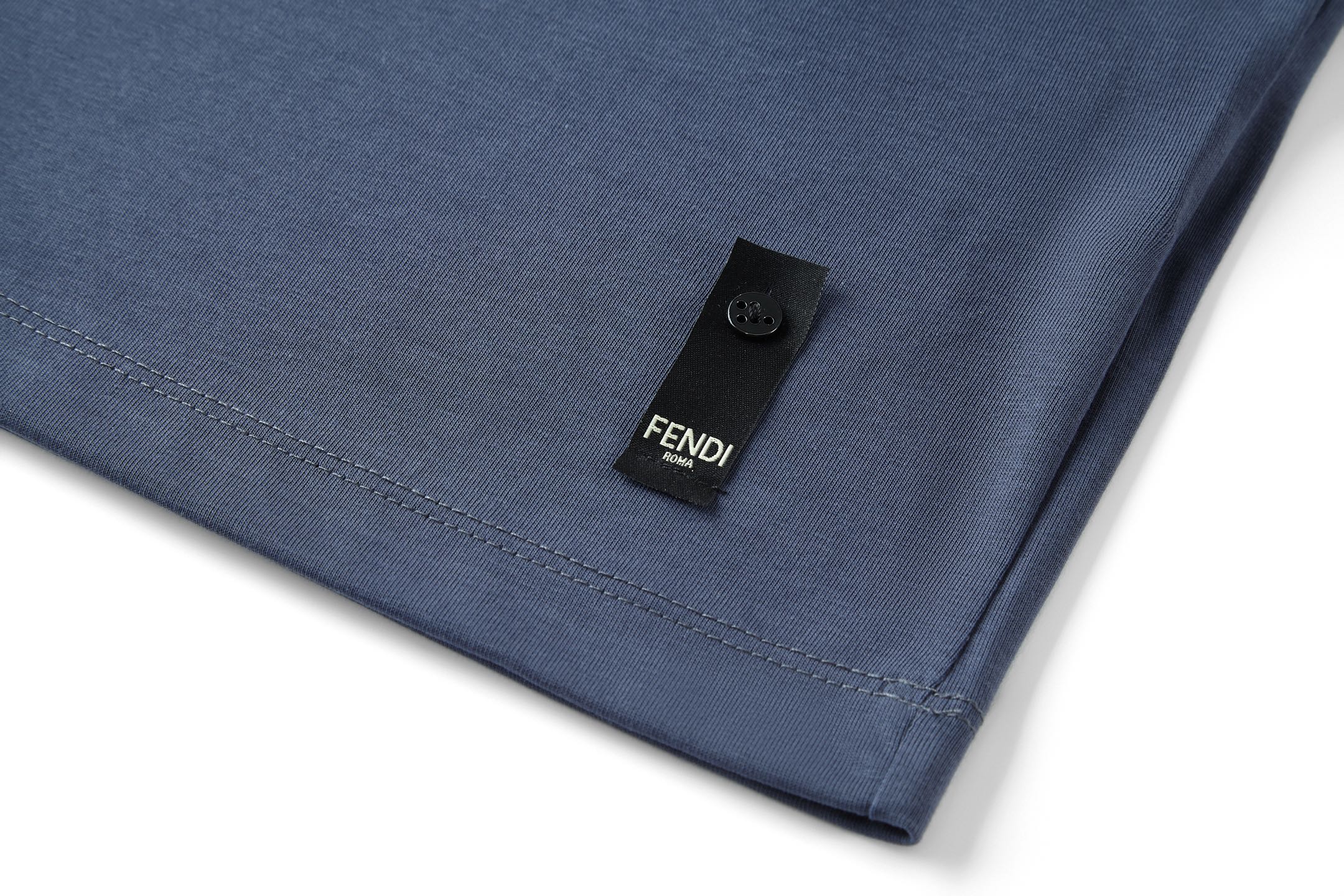 FENDI 芬迪 纯色刺绣字母logo徽章圆领T恤 短袖 海军蓝 白色 FY1319AU9AF0QB0