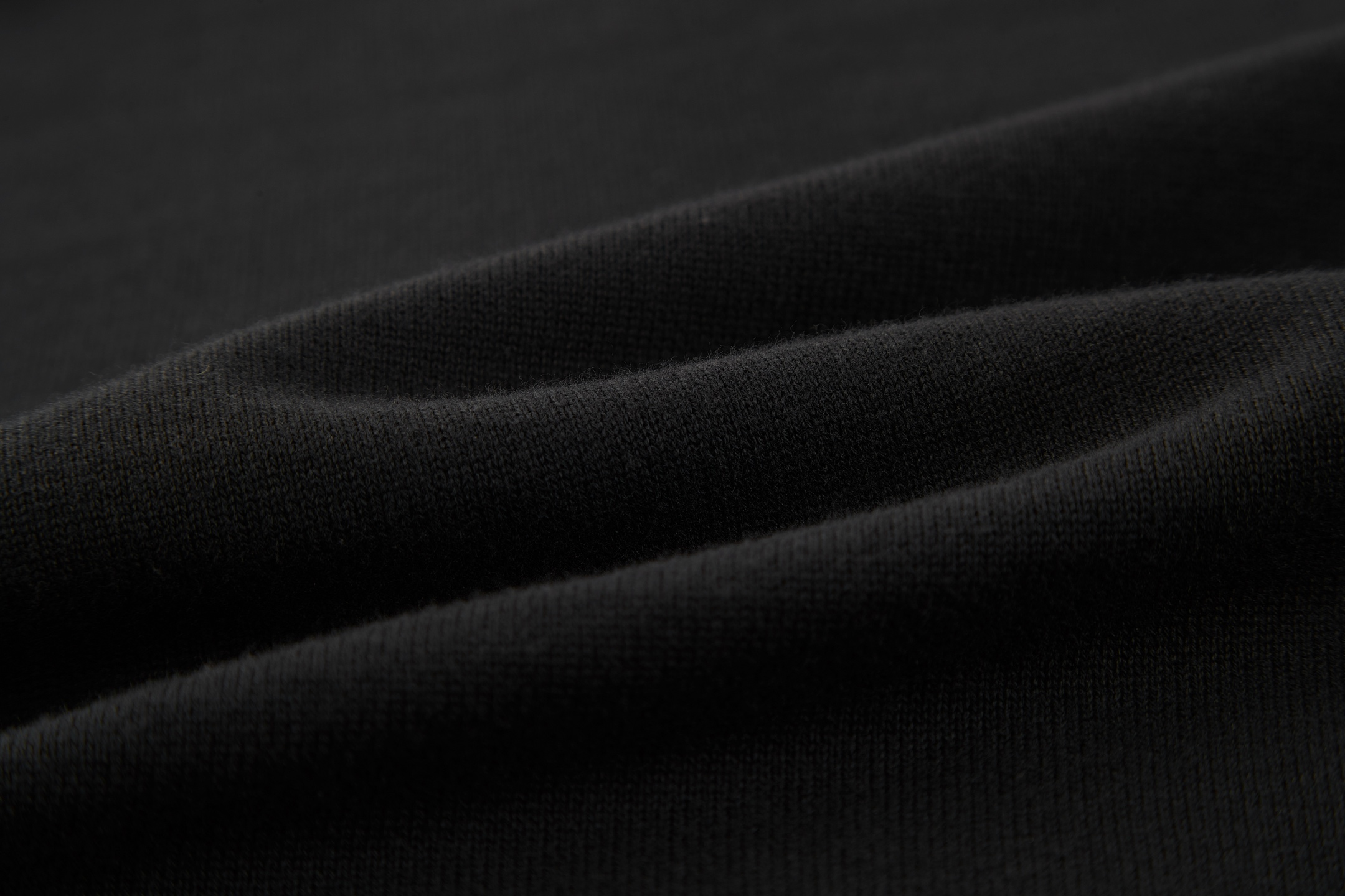 DIOR 迪奥 纯色小蜜蜂刺绣高领毛衣 秋冬 长袖 黑色 933M656BT968-982