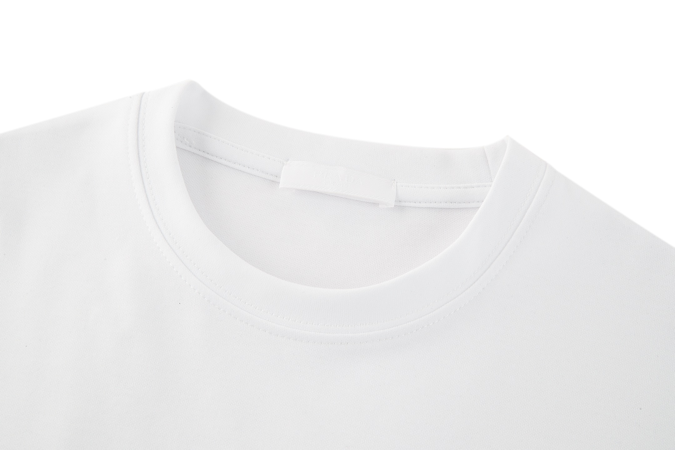 PRADA 普拉达 纯色胸口徽标圆领 休闲夏季 短袖 T恤 黑色 白色